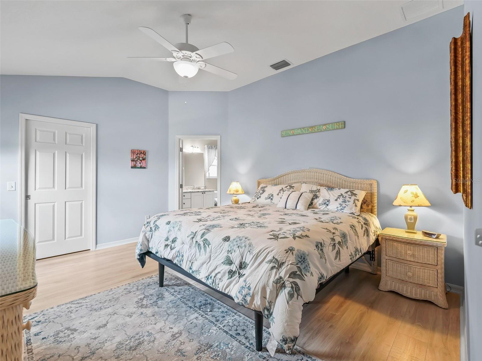 Image 22 of 41 For 17608 92nd Grantham Terrace