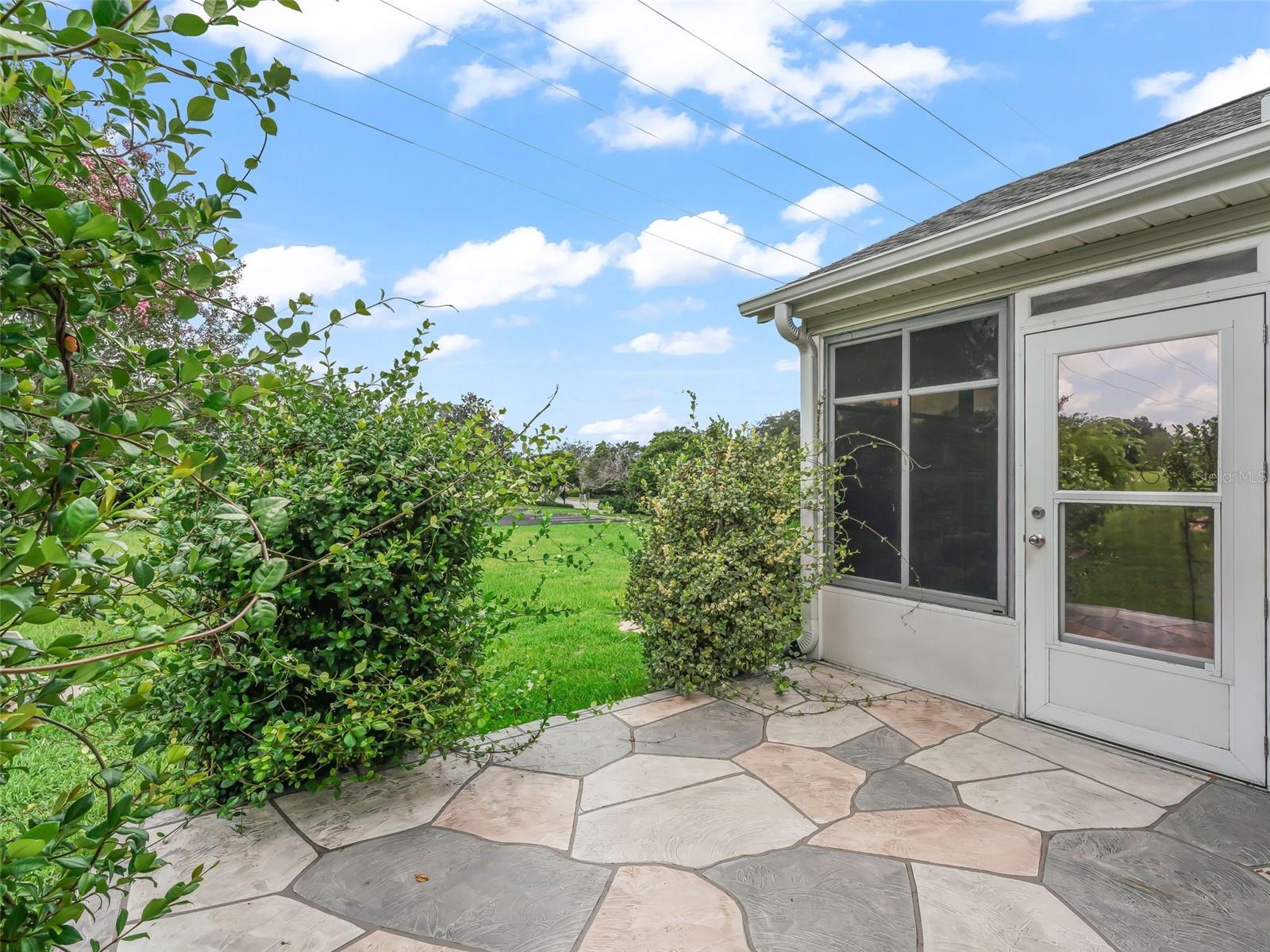 Image 33 of 41 For 17608 92nd Grantham Terrace