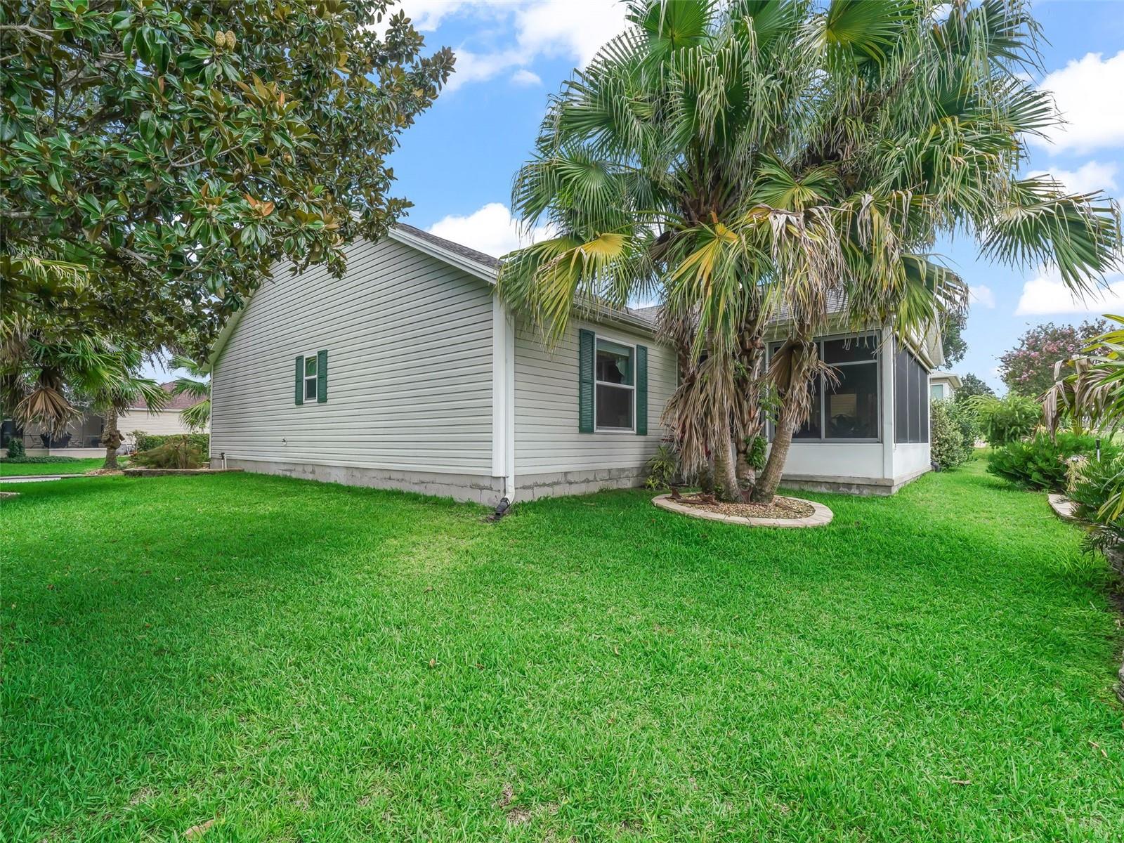 Image 35 of 41 For 17608 92nd Grantham Terrace