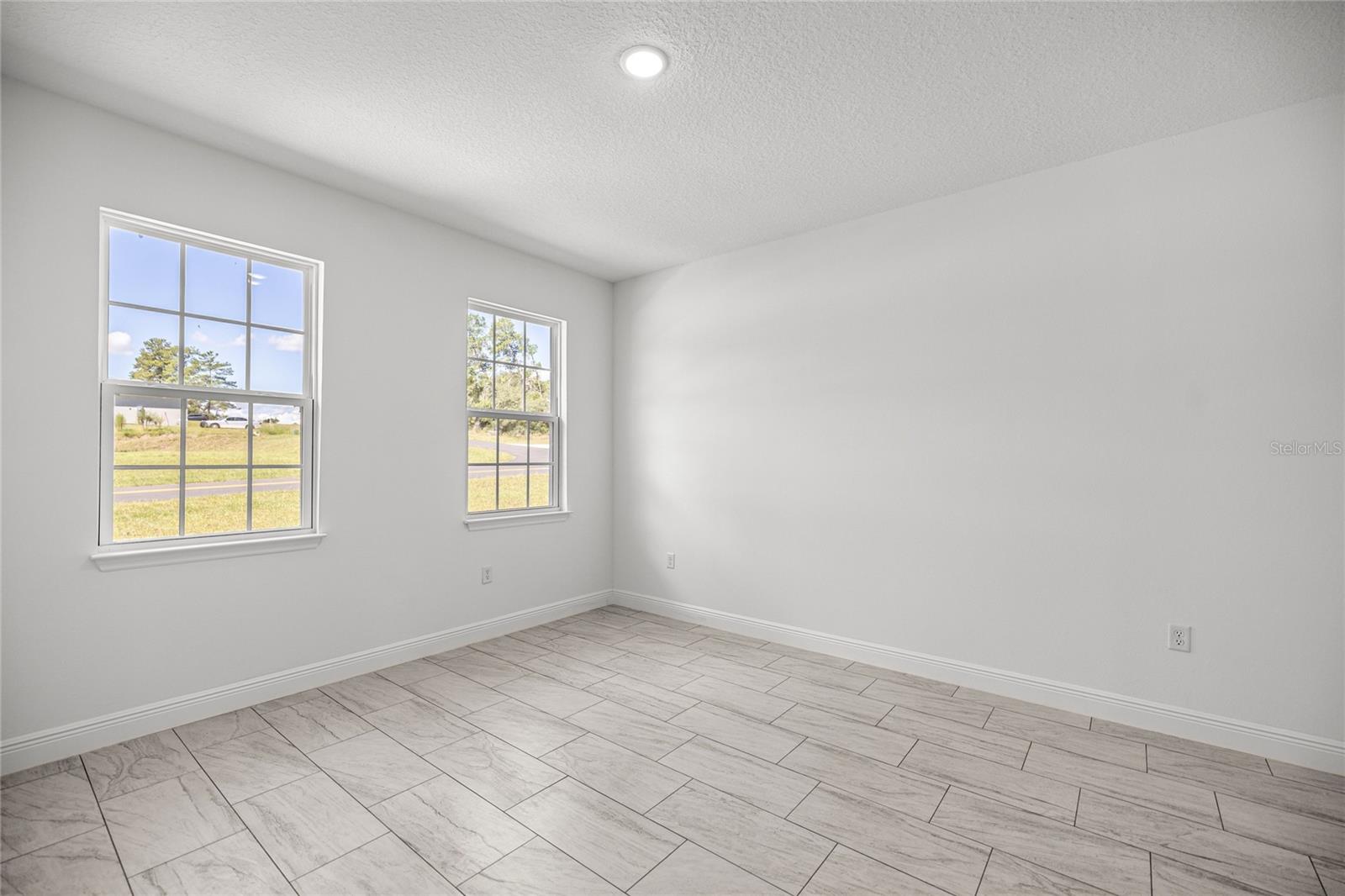 Image 13 of 28 For 16815 41st Avenue Road