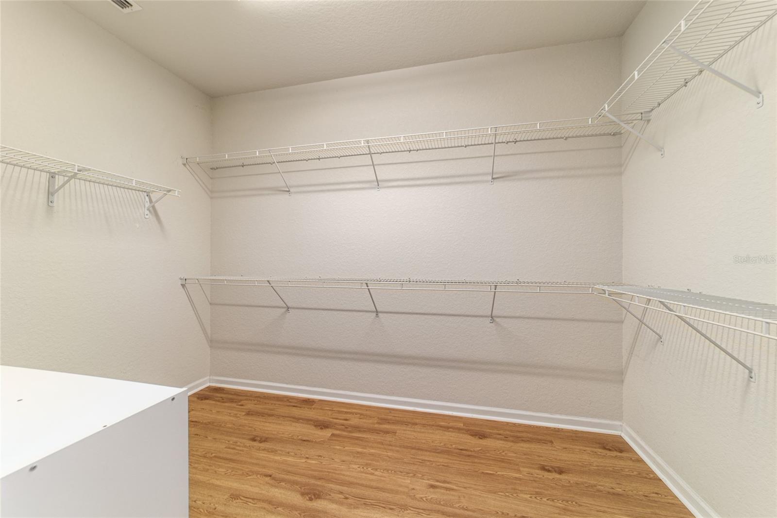 Image 40 of 87 For 9539 71st Loop