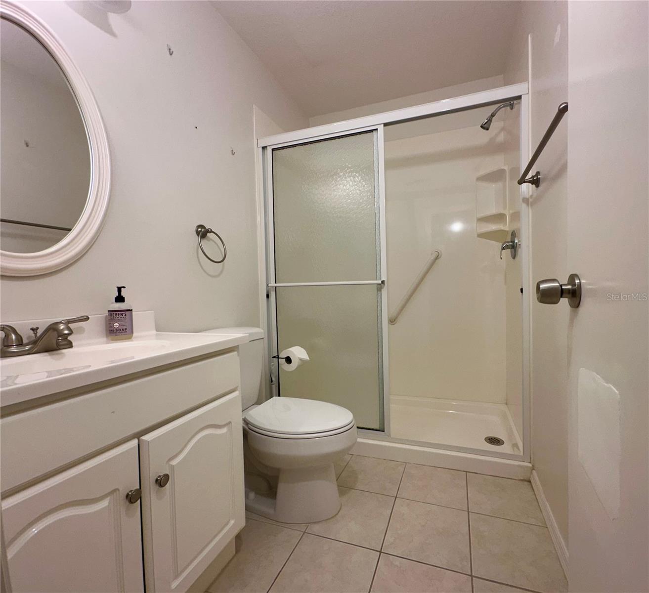 Image 15 of 19 For 5685 Marina Drive 4
