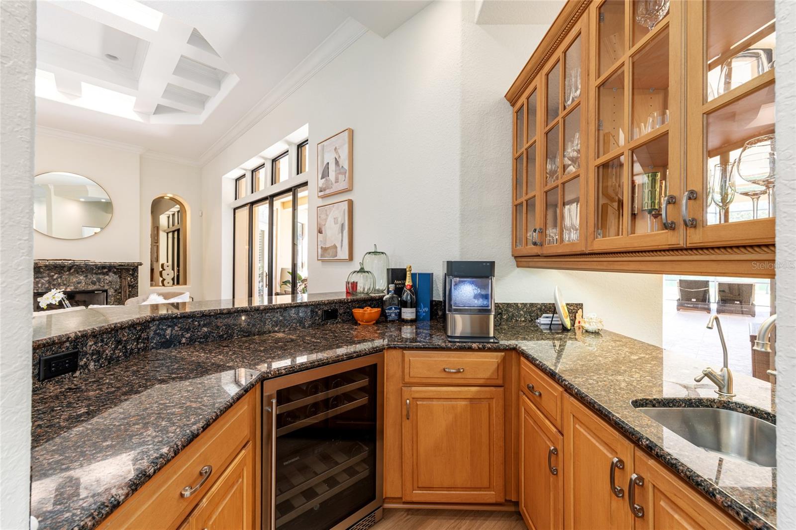 Image 12 of 76 For 708 44th Road