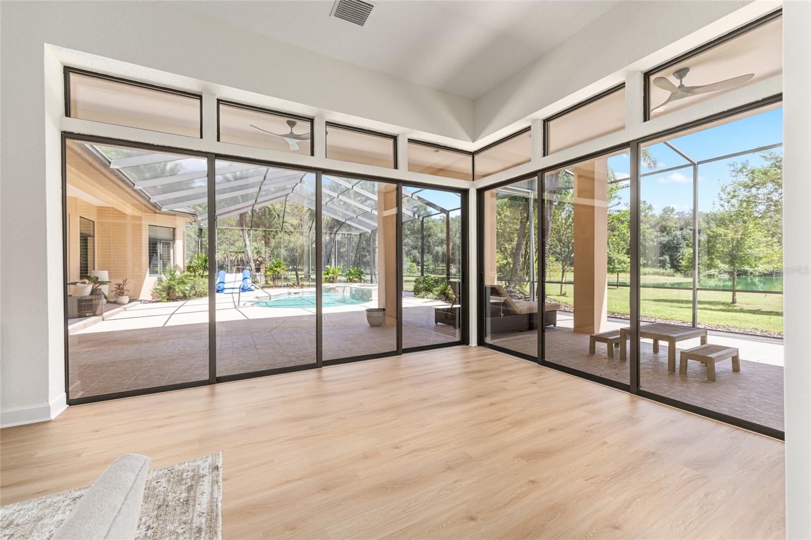 Image 14 of 76 For 708 44th Road
