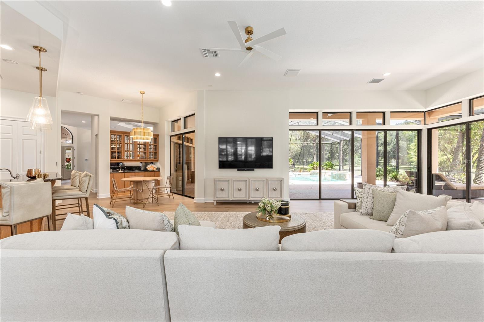 Image 17 of 76 For 708 44th Road