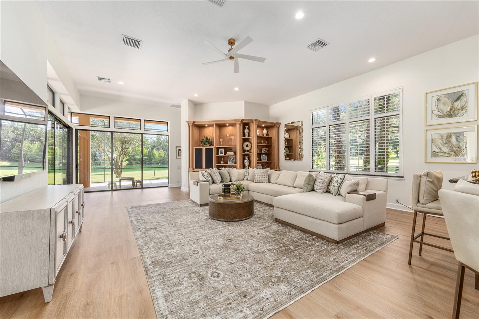 Image 18 of 76 For 708 44th Road