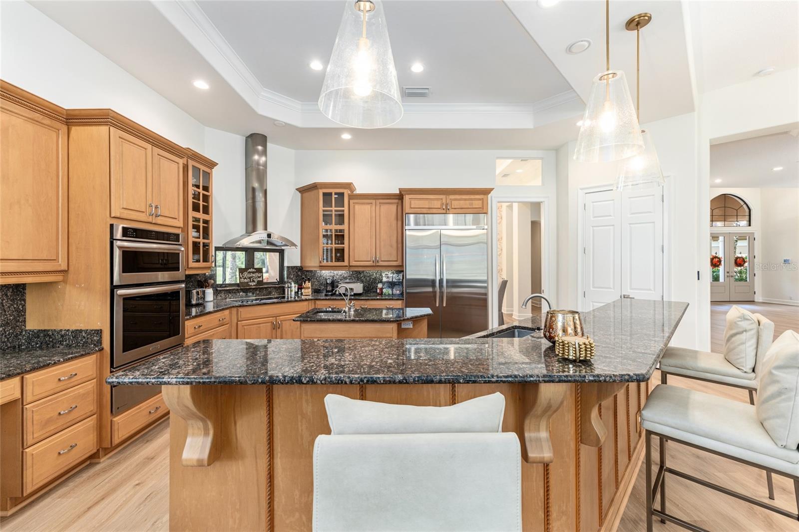 Image 21 of 76 For 708 44th Road