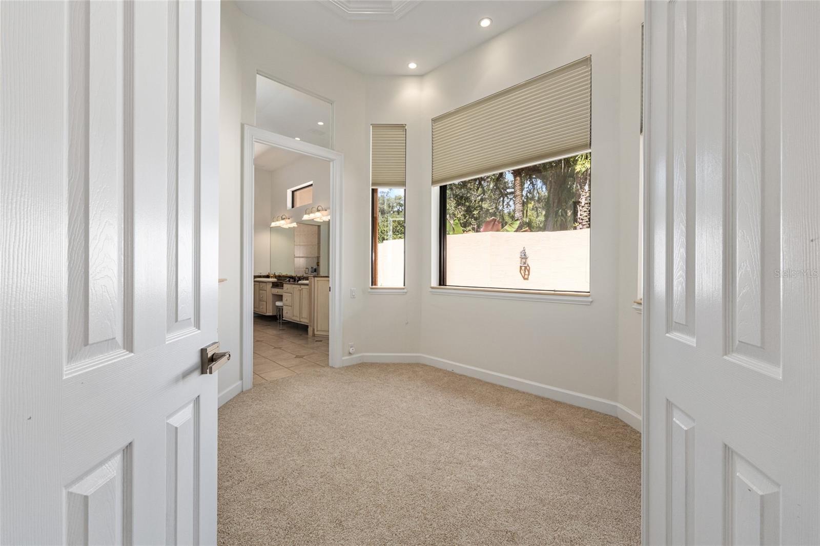 Image 37 of 76 For 708 44th Road