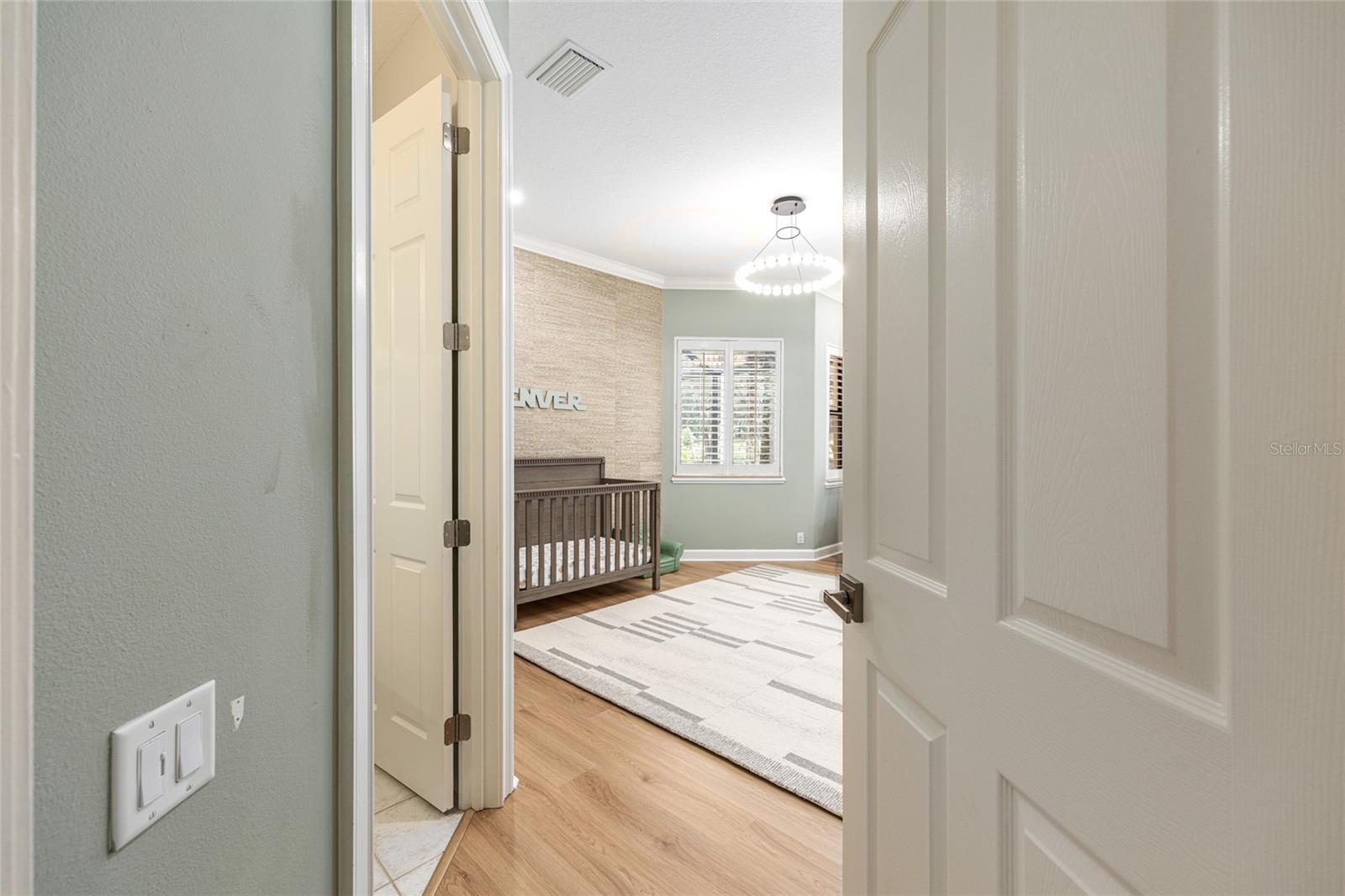 Image 47 of 76 For 708 44th Road