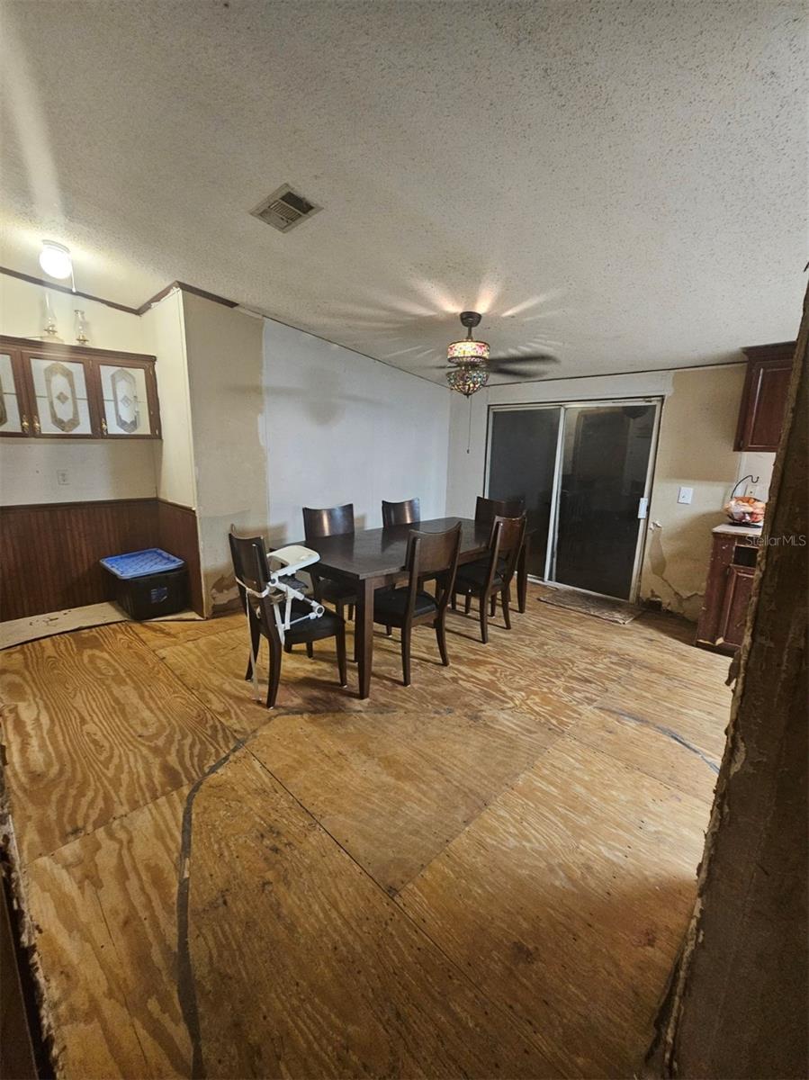 Image 30 of 55 For 18111 24th Street