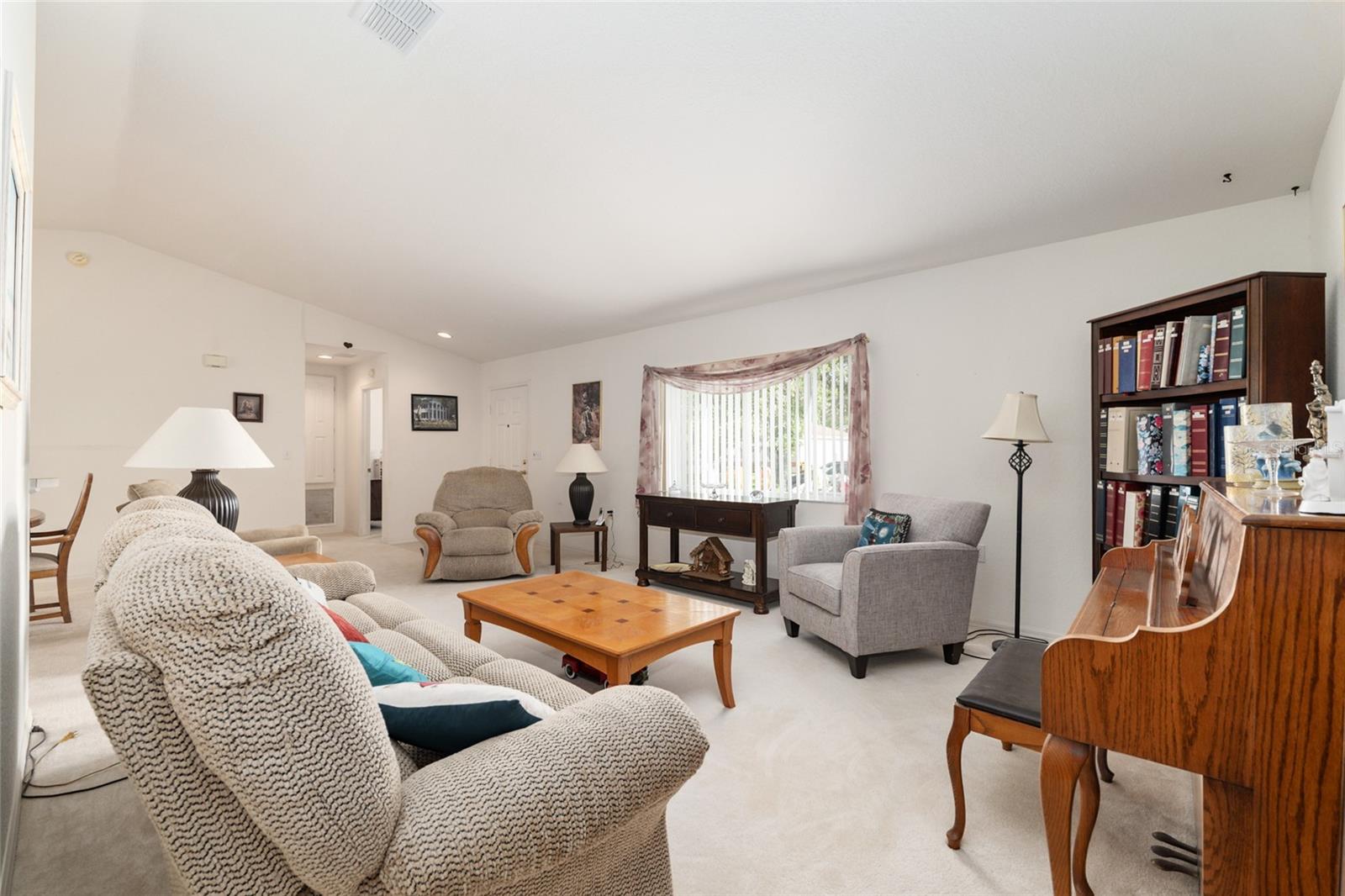 Image 10 of 46 For 11587 139th Place