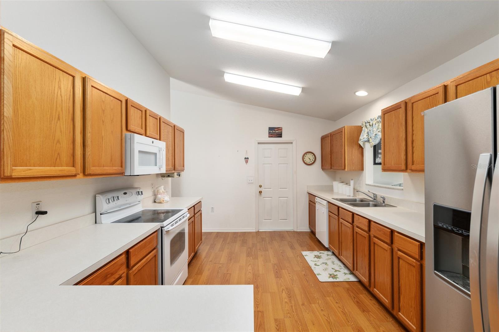 Image 15 of 46 For 11587 139th Place