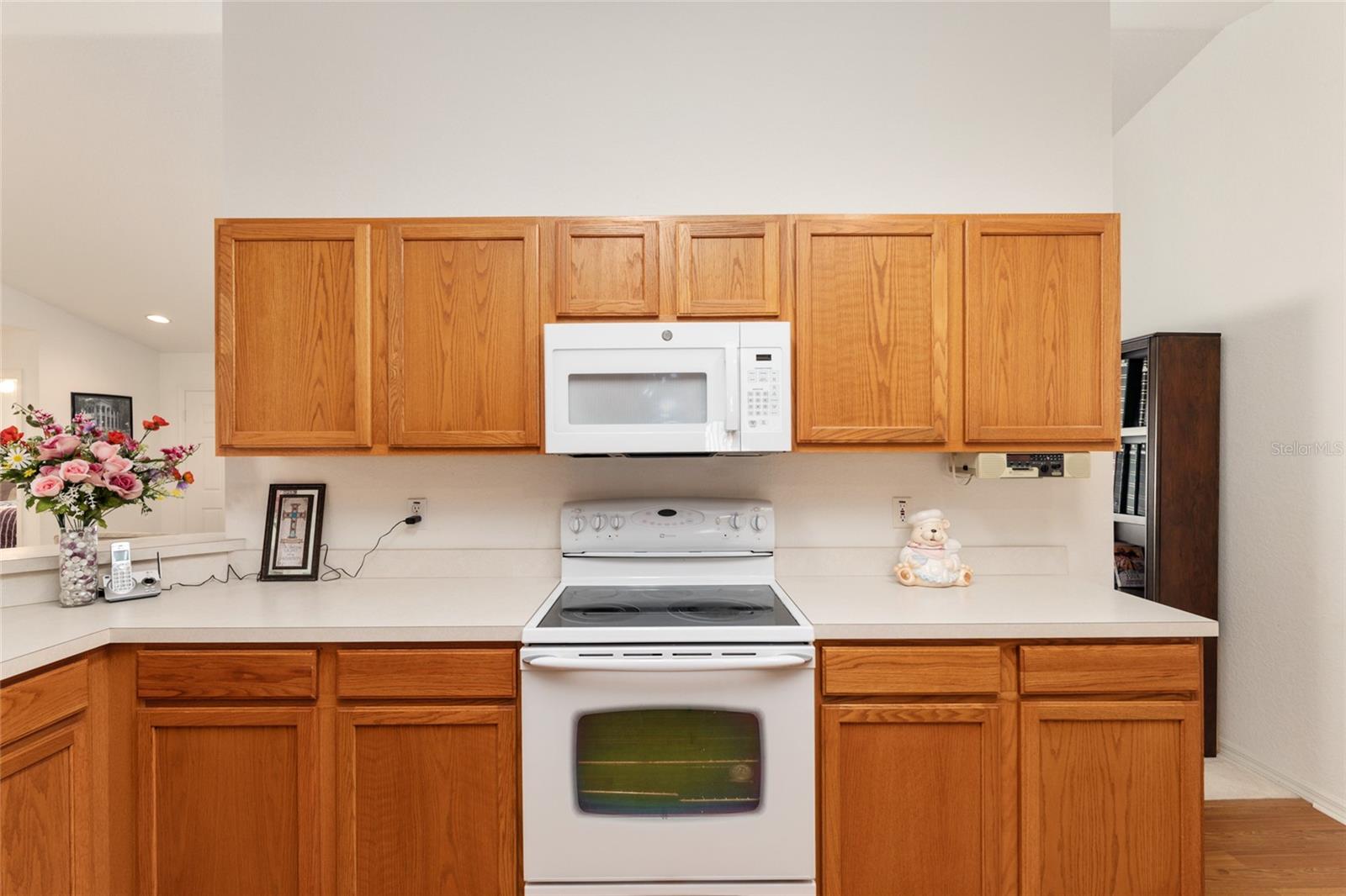 Image 16 of 46 For 11587 139th Place