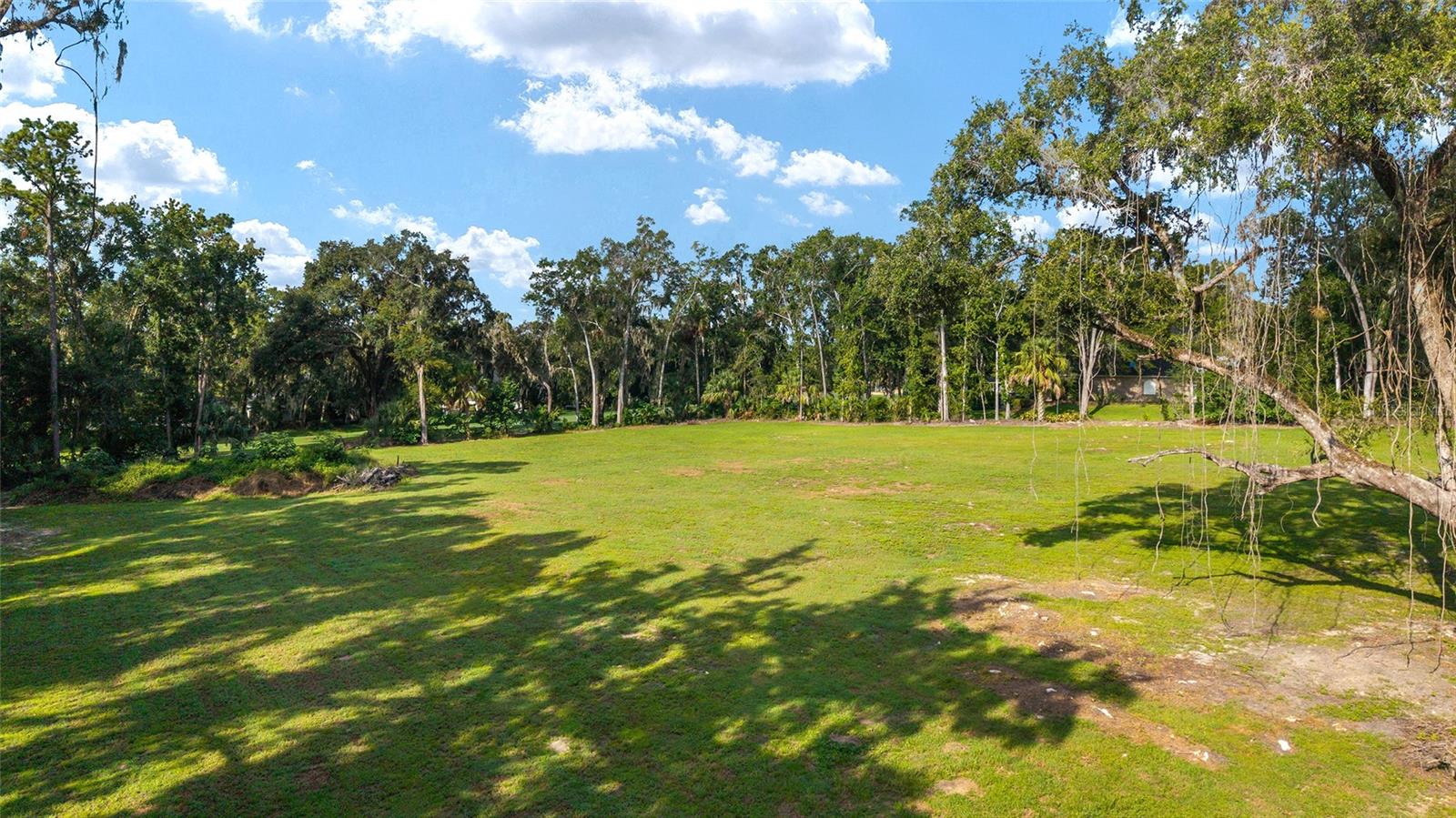 Image 2 of 10 For 0 12th Circle