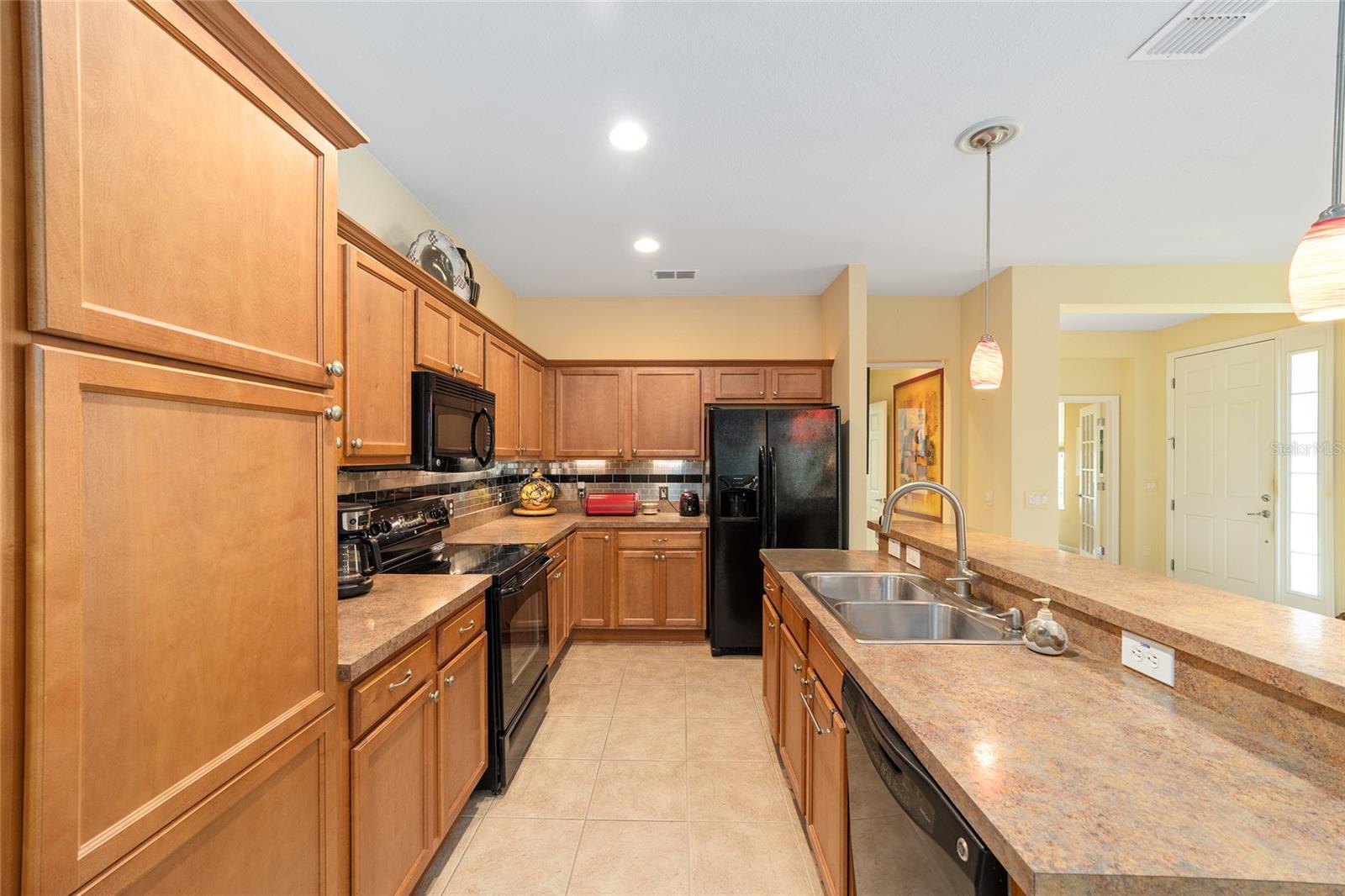 Image 19 of 49 For 7066 91st Court