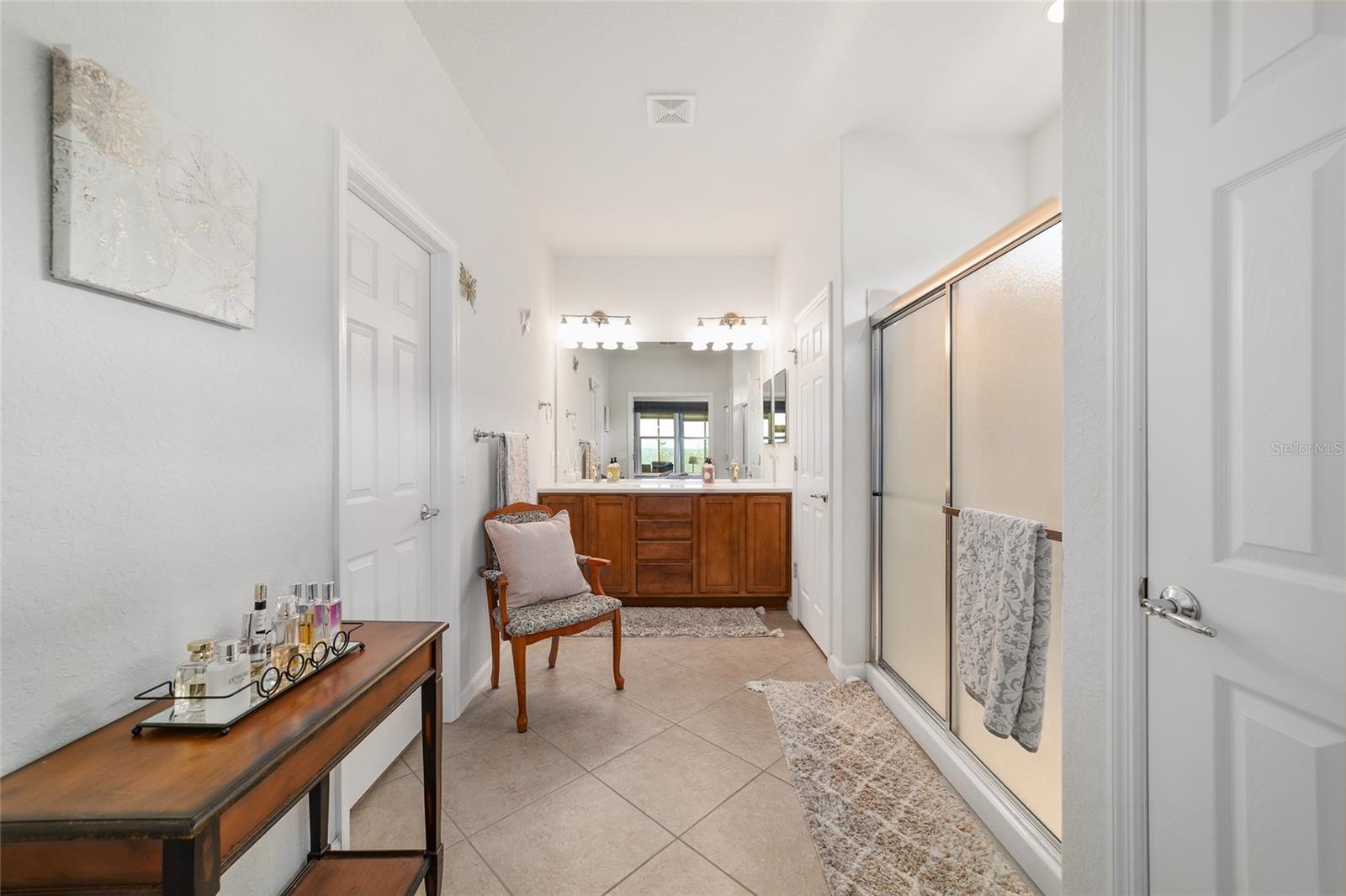 Image 25 of 44 For 7346 101st Court