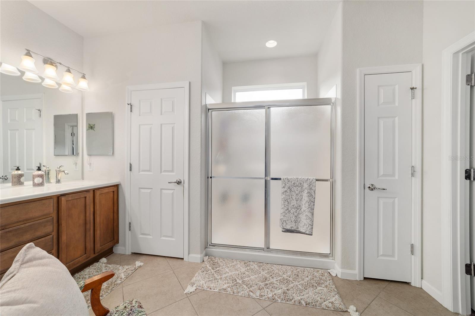 Image 26 of 44 For 7346 101st Court