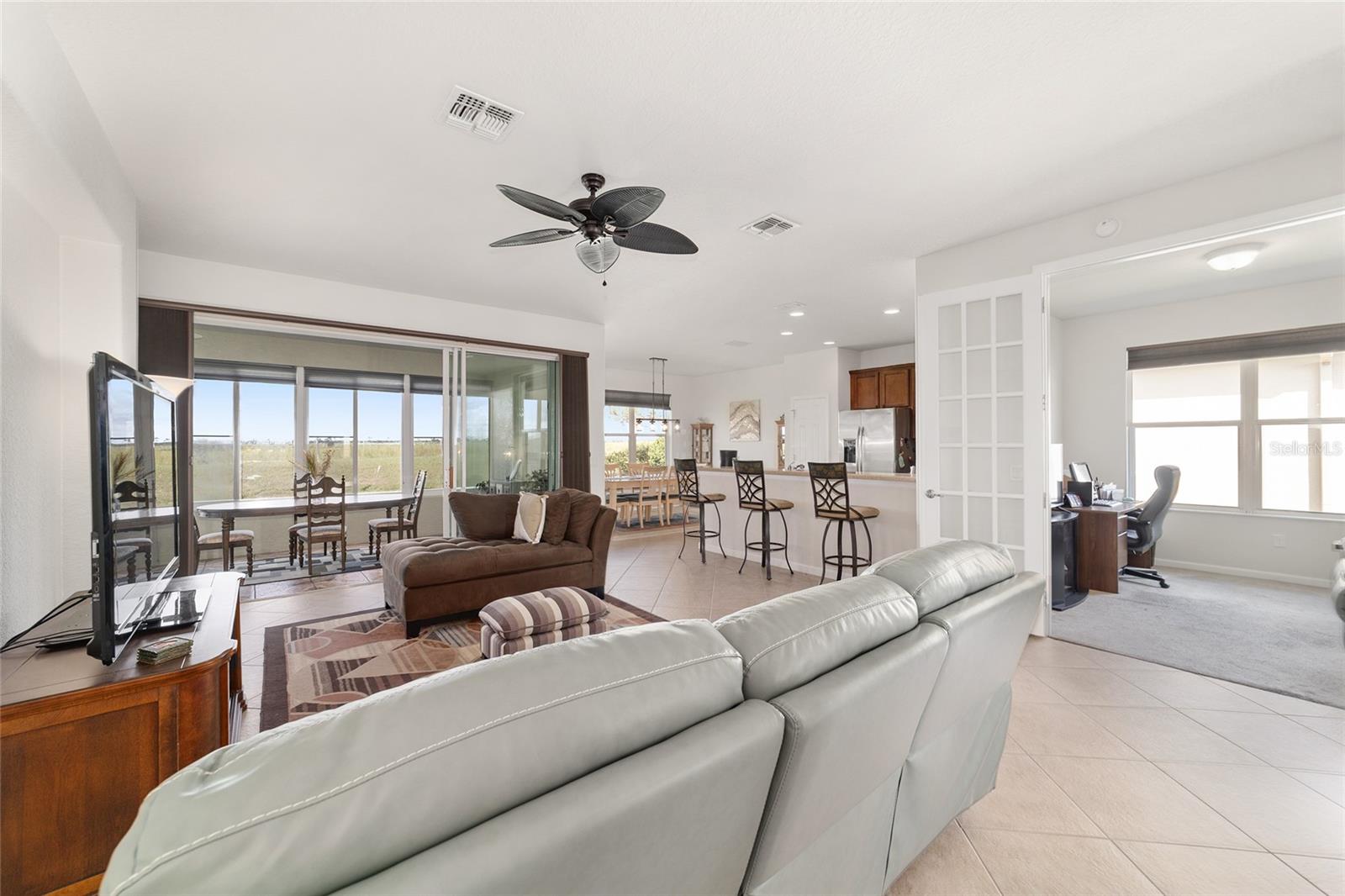 Image 8 of 44 For 7346 101st Court