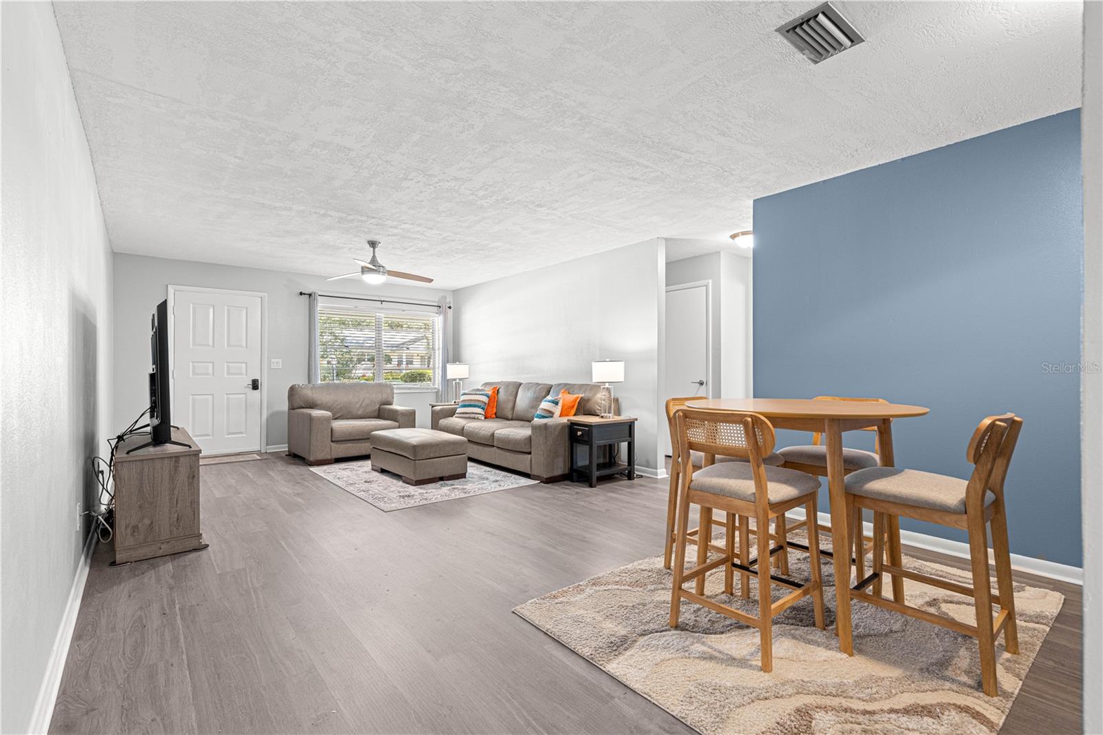 Image 11 of 53 For 8660 94th Street F