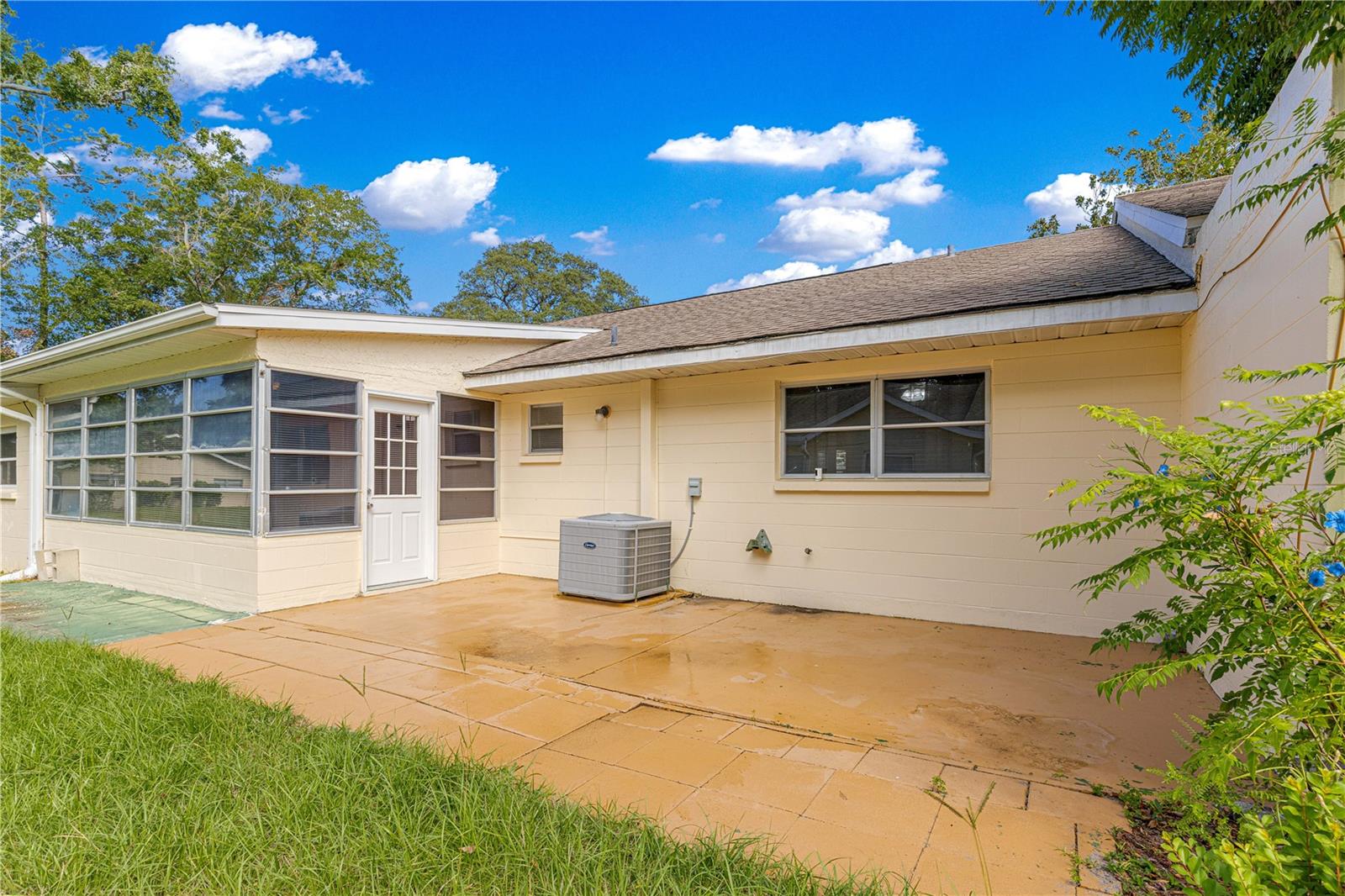 Image 2 of 53 For 8660 94th Street F