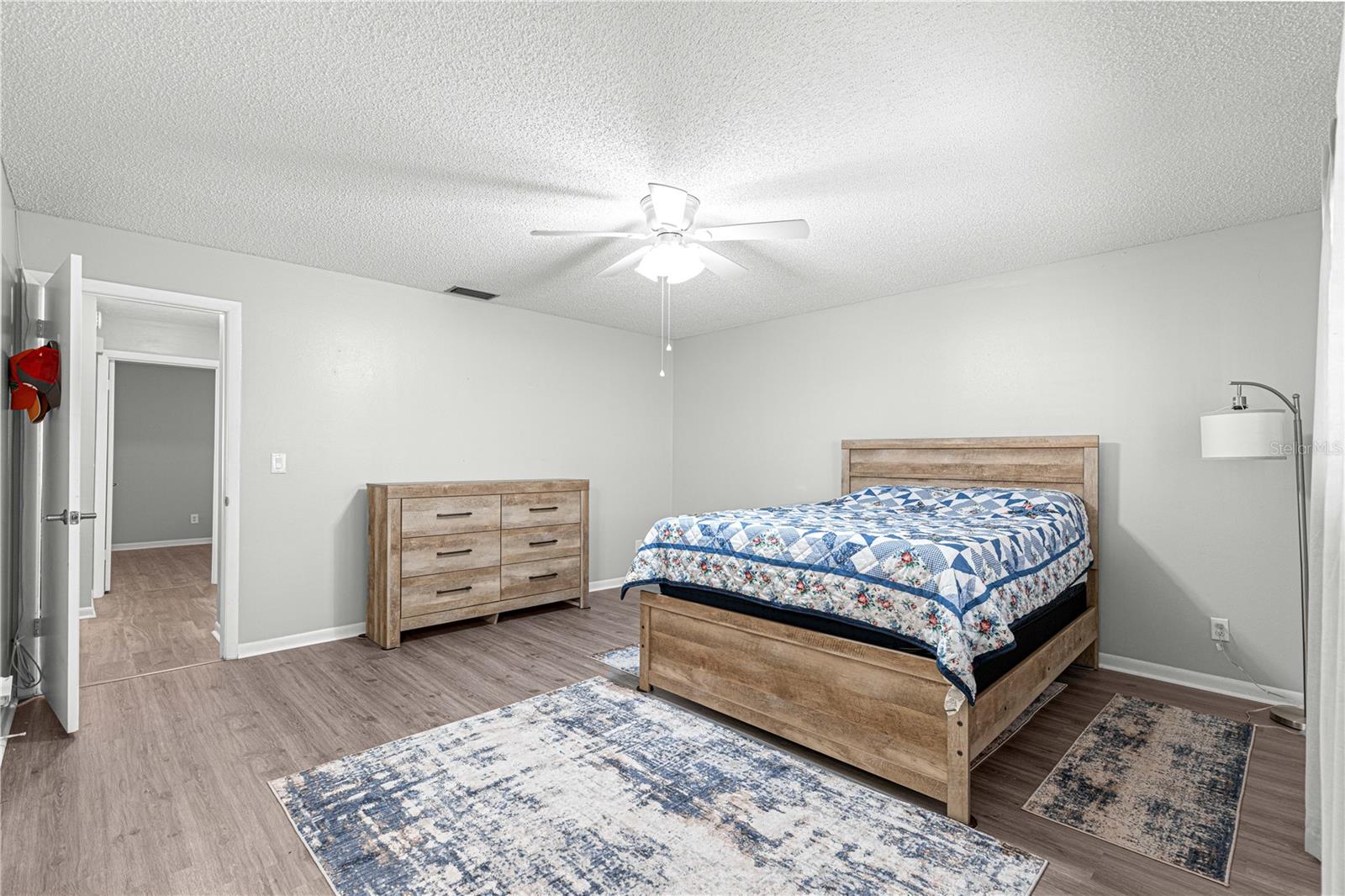 Image 22 of 53 For 8660 94th Street F