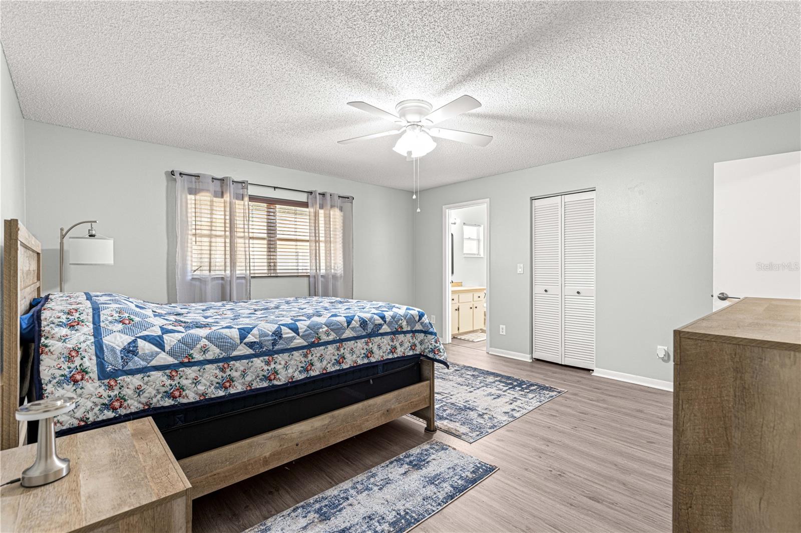 Image 23 of 53 For 8660 94th Street F