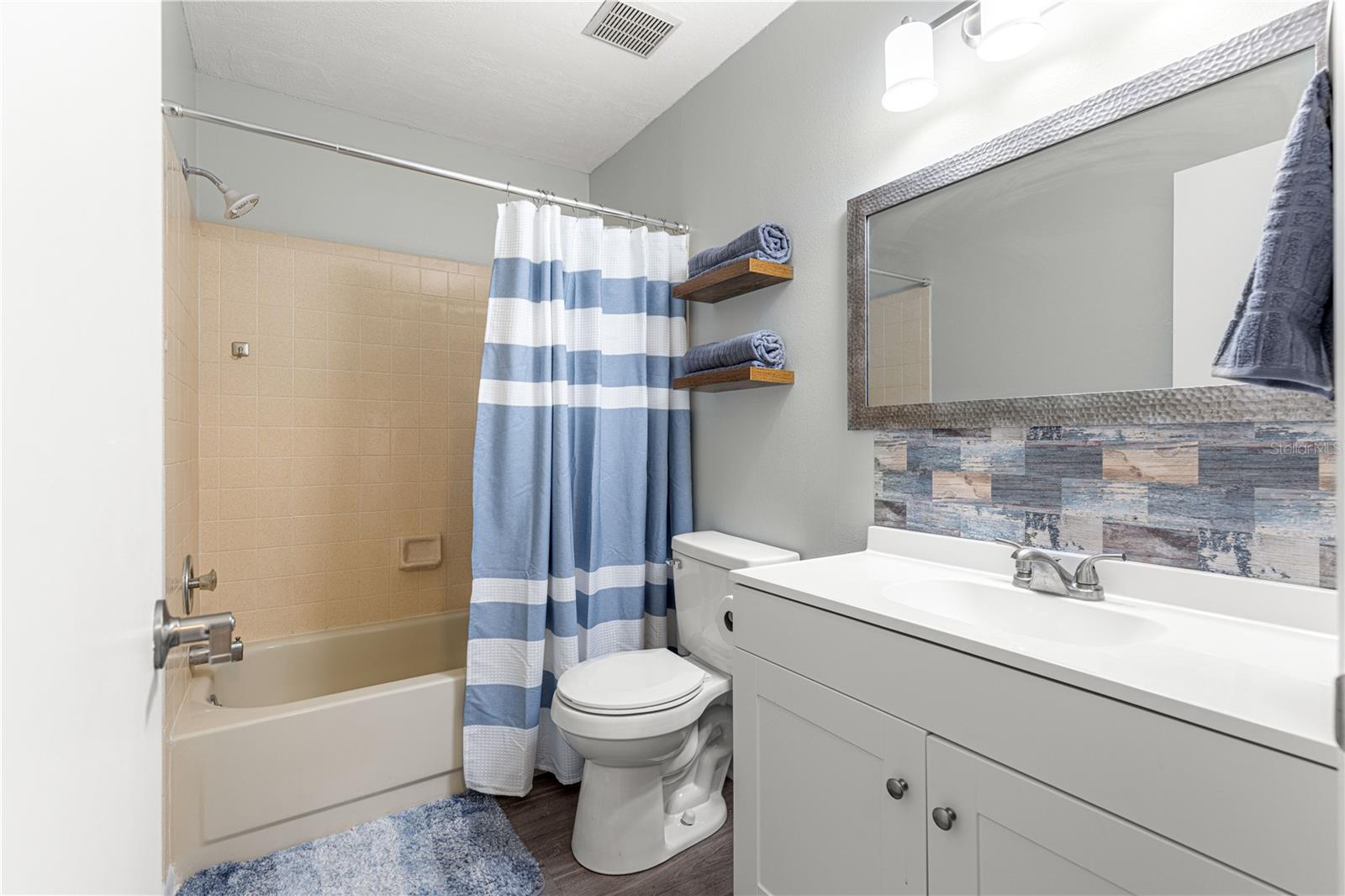 Image 29 of 53 For 8660 94th Street F