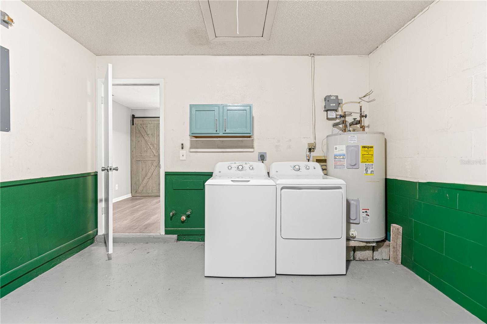 Image 30 of 53 For 8660 94th Street F