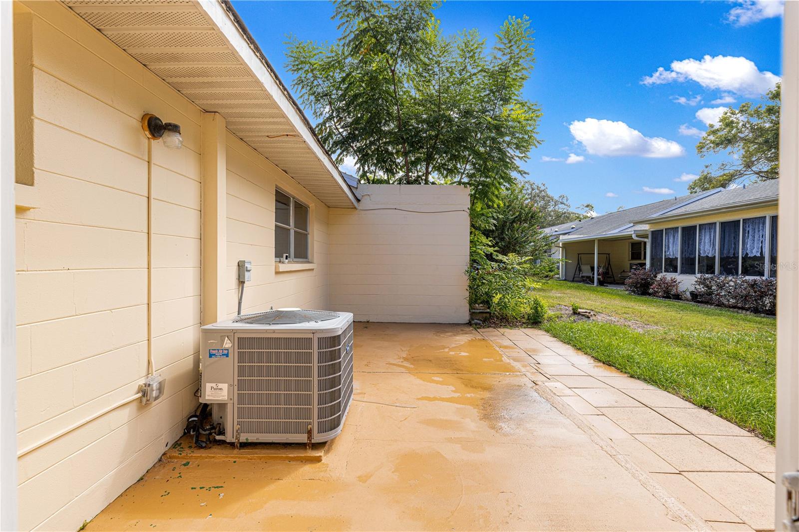 Image 33 of 53 For 8660 94th Street F