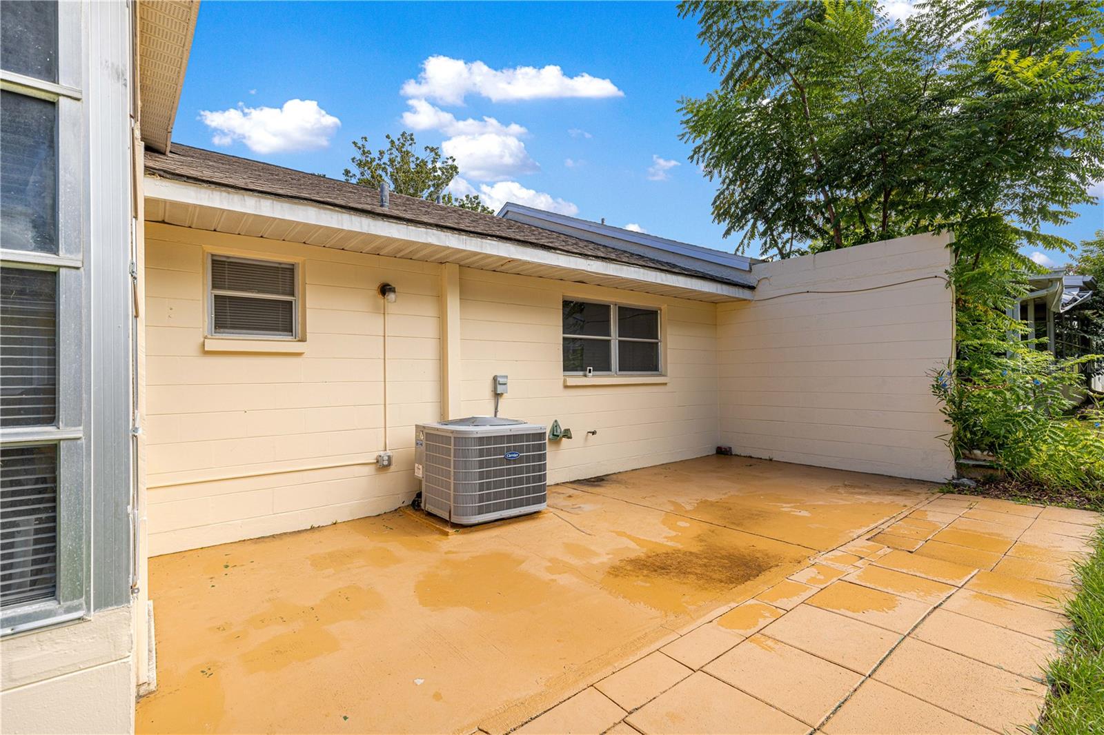 Image 35 of 53 For 8660 94th Street F