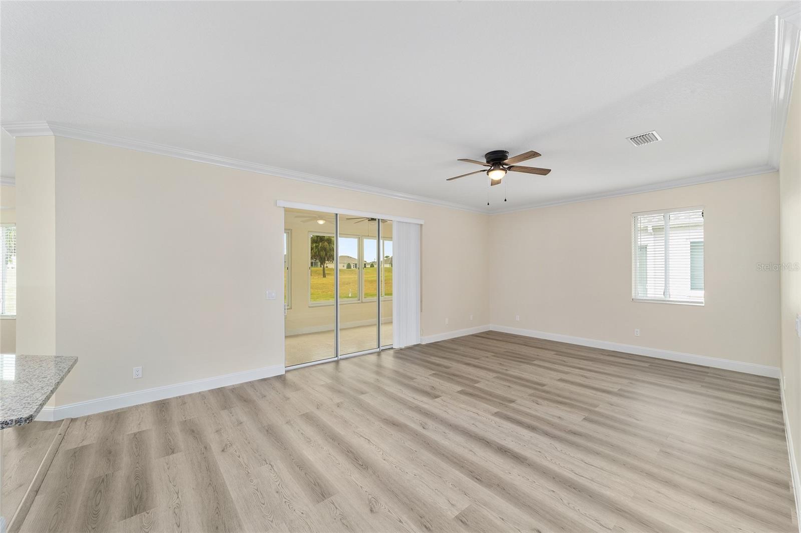 Image 10 of 39 For 2420 55th Avenue Road