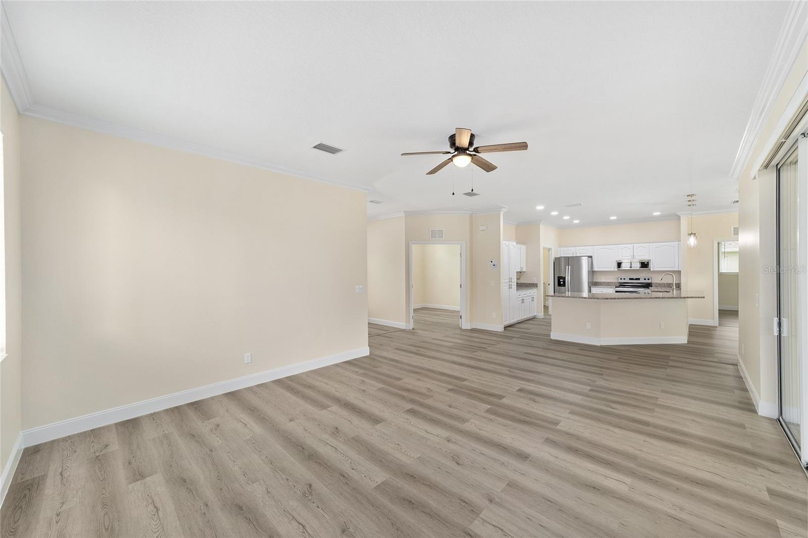 Image 12 of 39 For 2420 55th Avenue Road