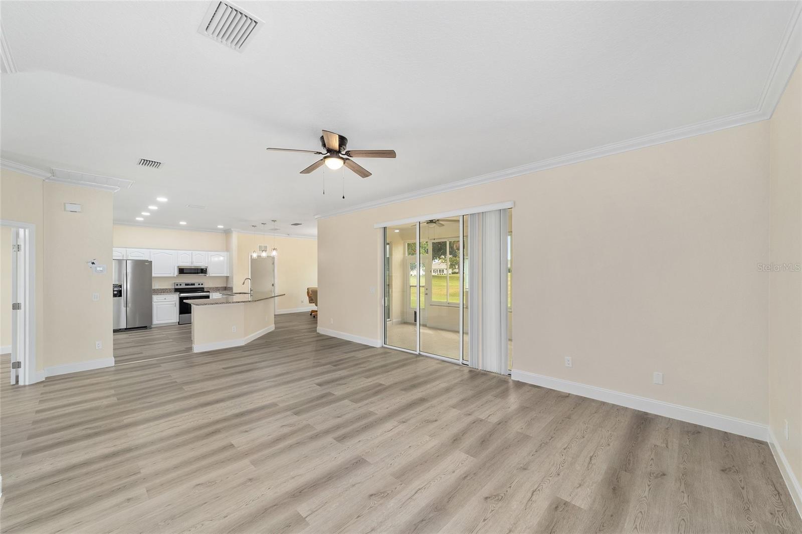 Image 13 of 39 For 2420 55th Avenue Road