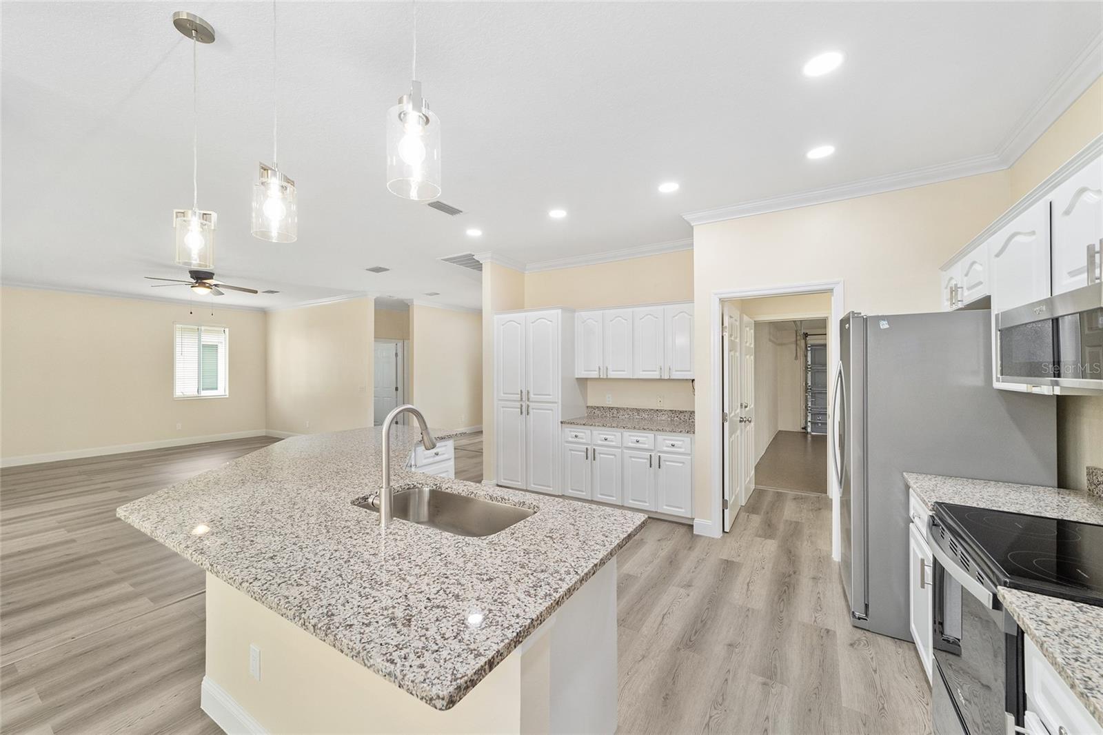 Image 17 of 39 For 2420 55th Avenue Road