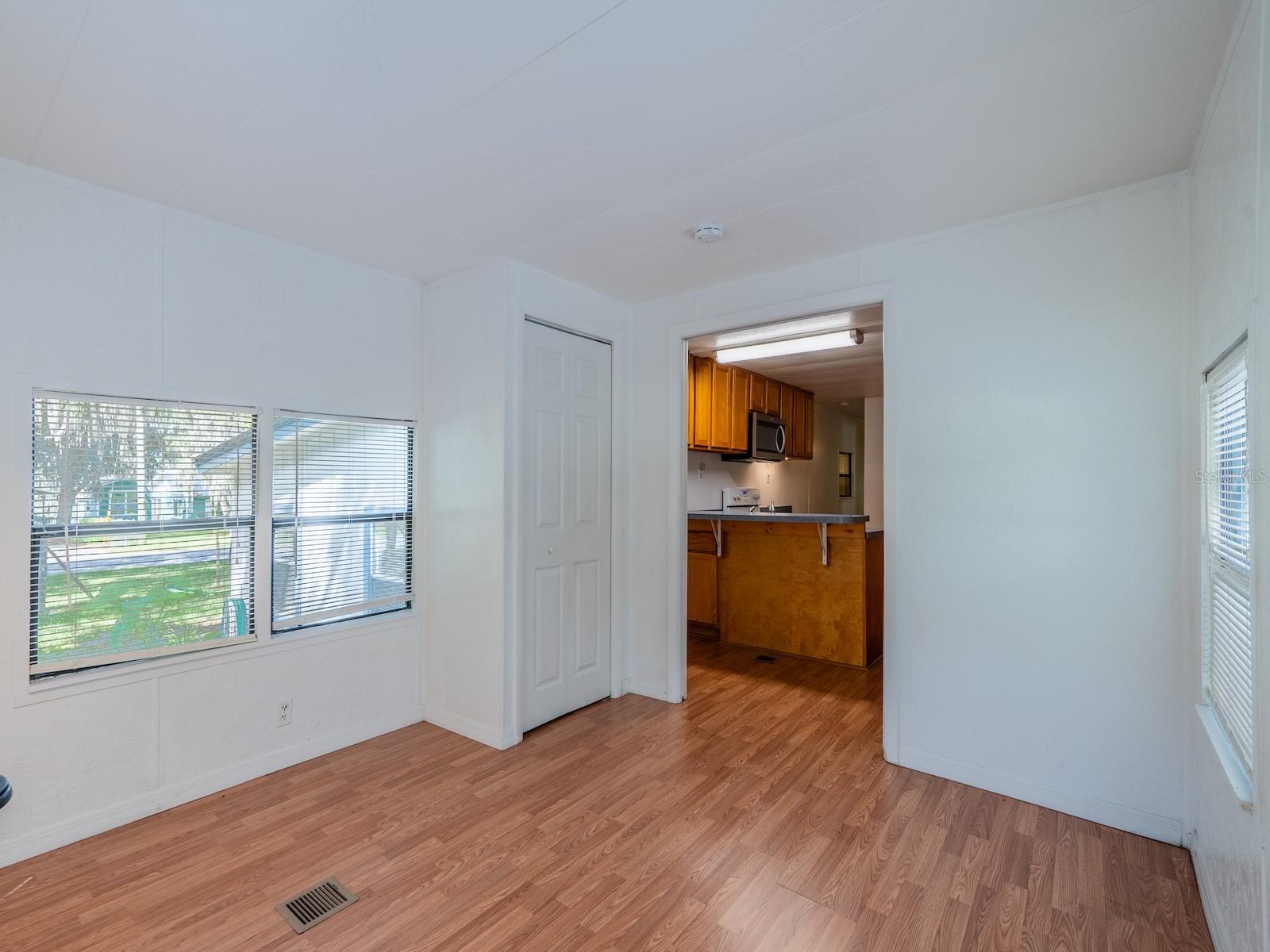 Image 18 of 35 For 22045 106th Avenue