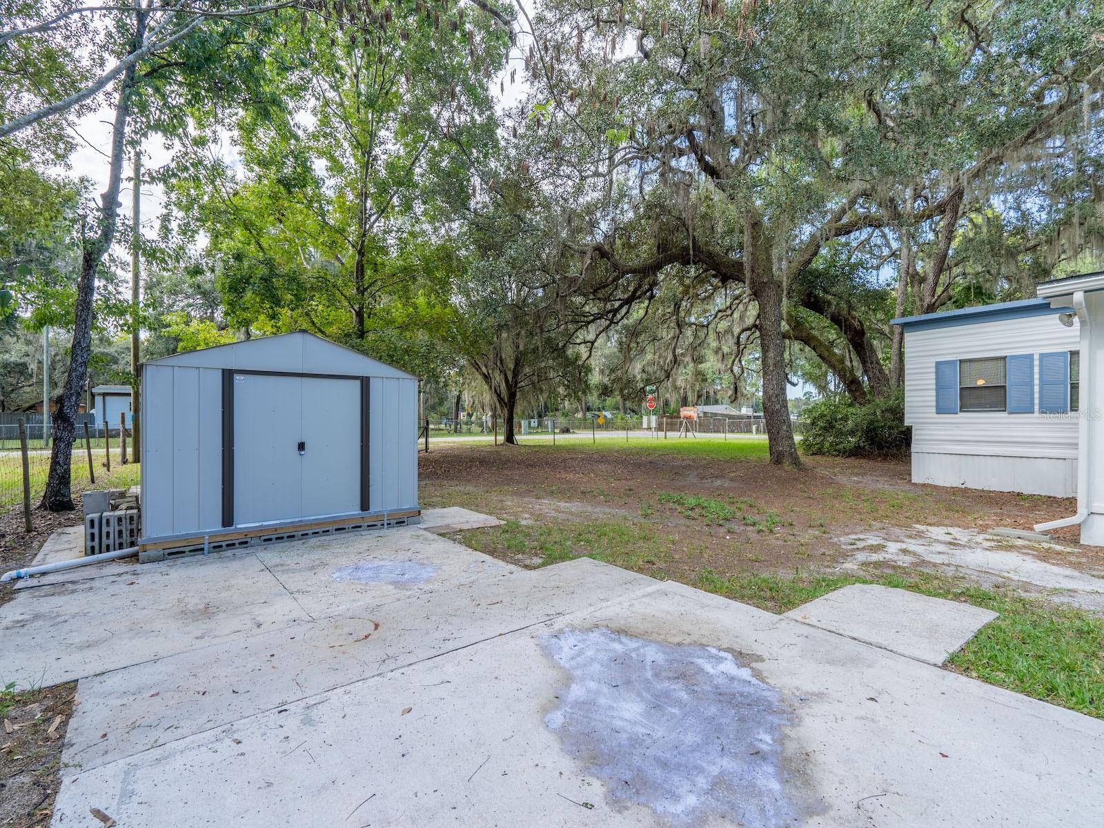 Image 32 of 35 For 22045 106th Avenue
