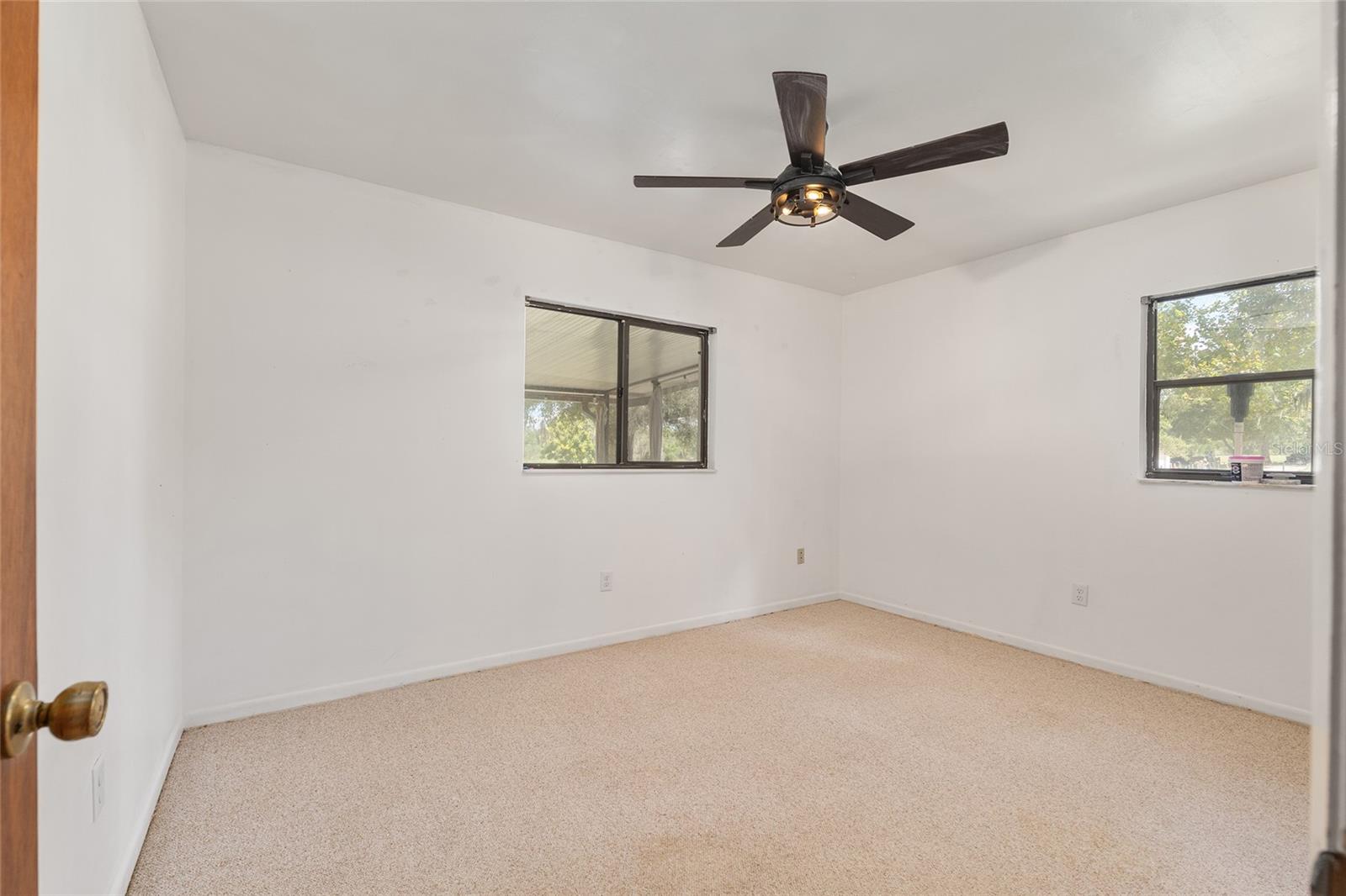 Listing photo id 26 for 3883 Westwind Court
