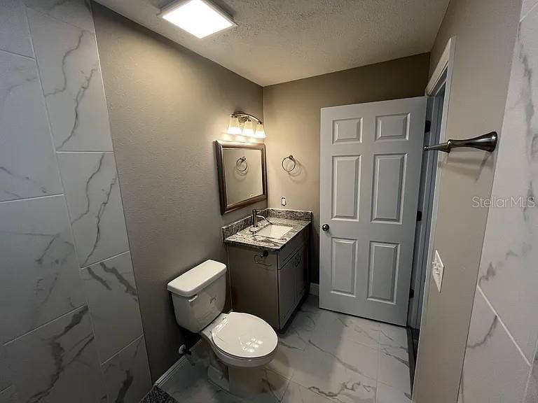 Image 21 of 31 For 1138 31st Street