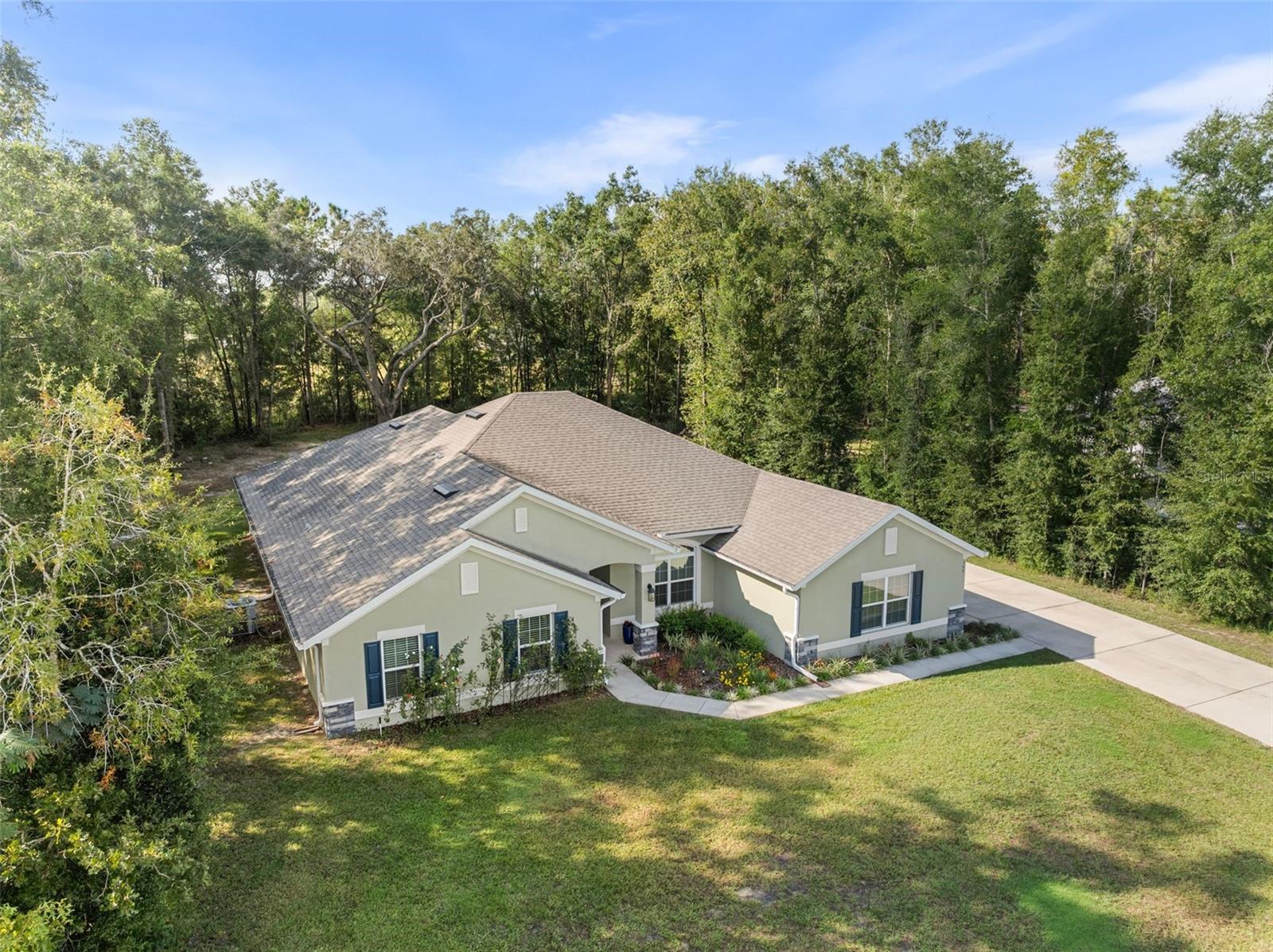 Image 2 of 39 For 560 113th Circle