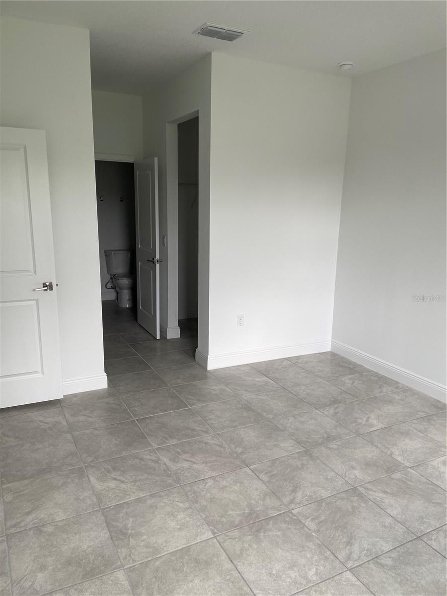 Image 16 of 31 For 15322 50th Court Road