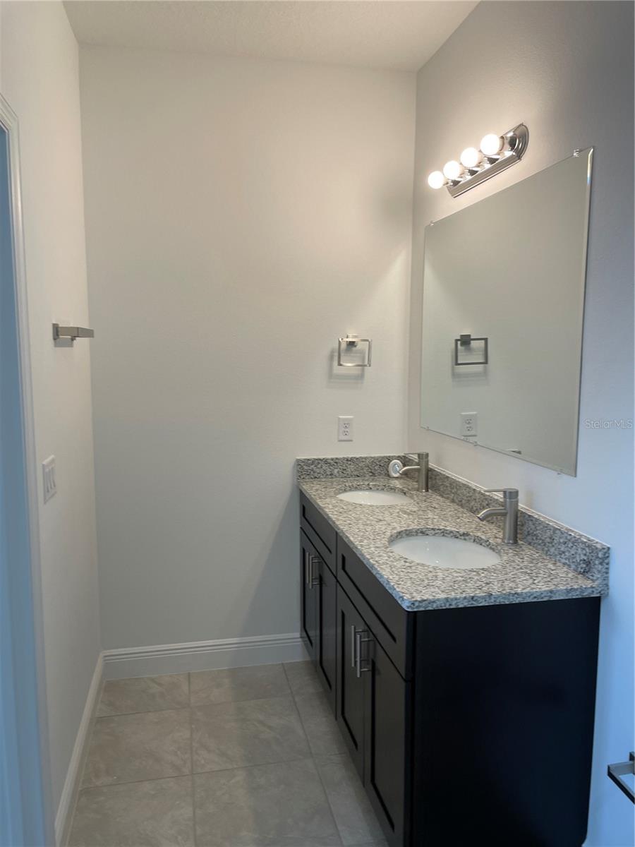 Image 23 of 31 For 15322 50th Court Road