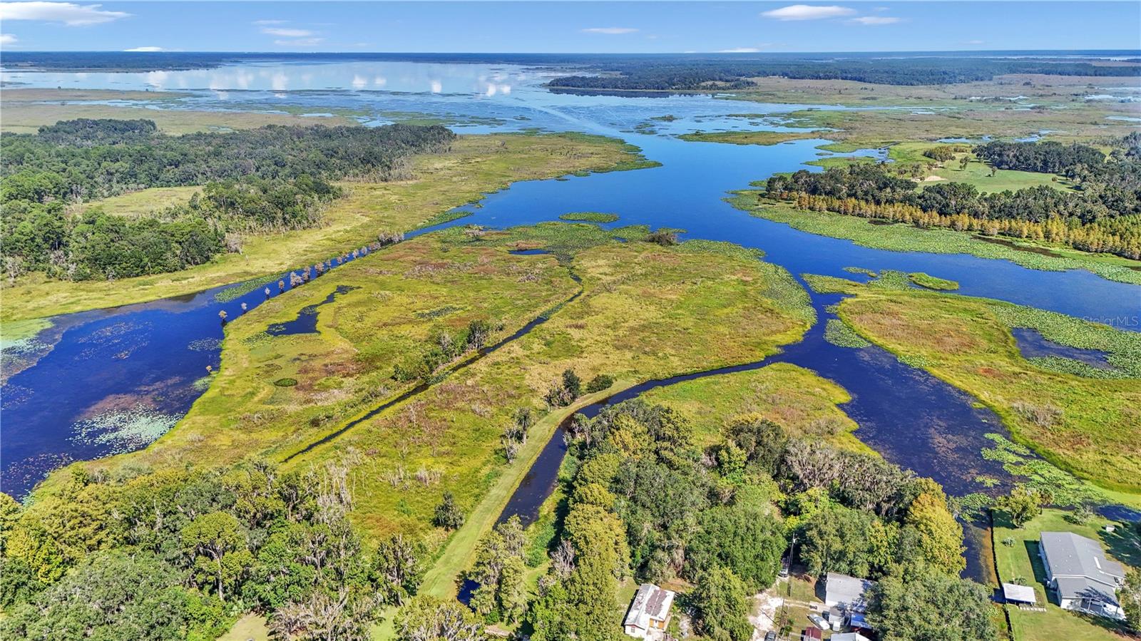 Image 27 of 33 For 18436 4th Terrace