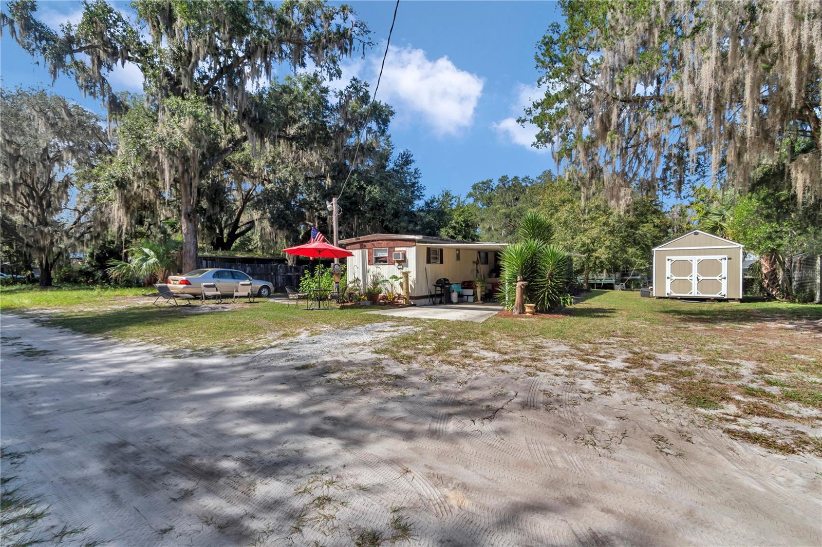 Image 29 of 33 For 18436 4th Terrace