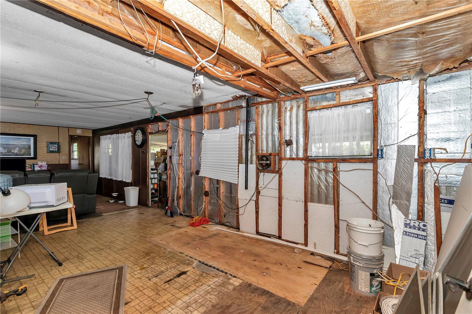 Image 32 of 33 For 18436 4th Terrace