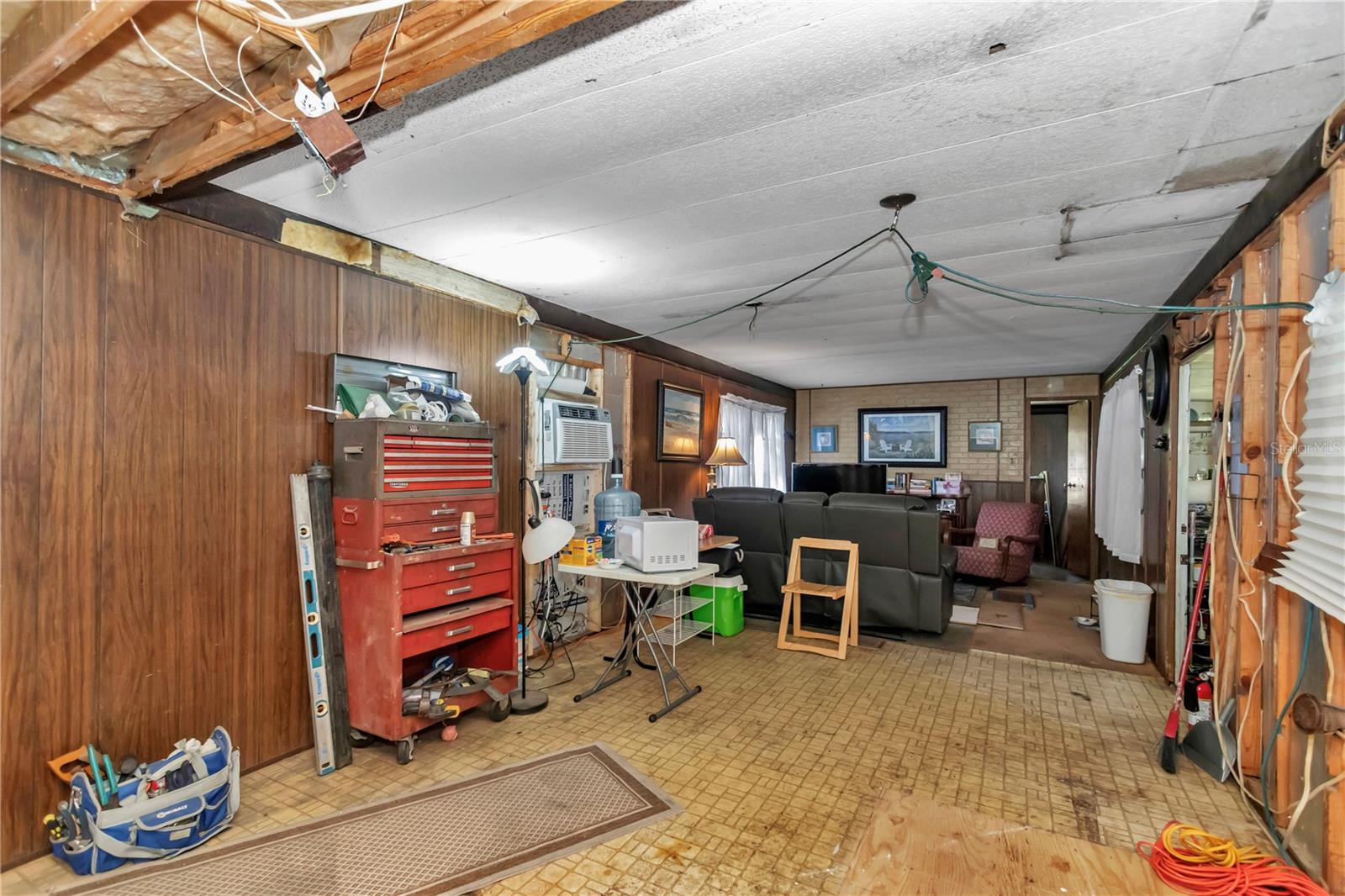 Image 7 of 33 For 18436 4th Terrace