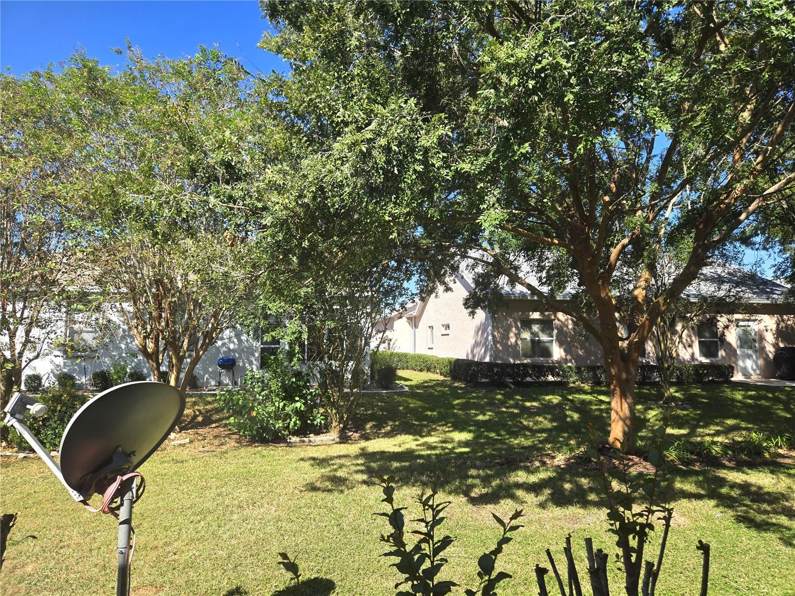 Image 17 of 20 For 2352 53rd Avenue Road