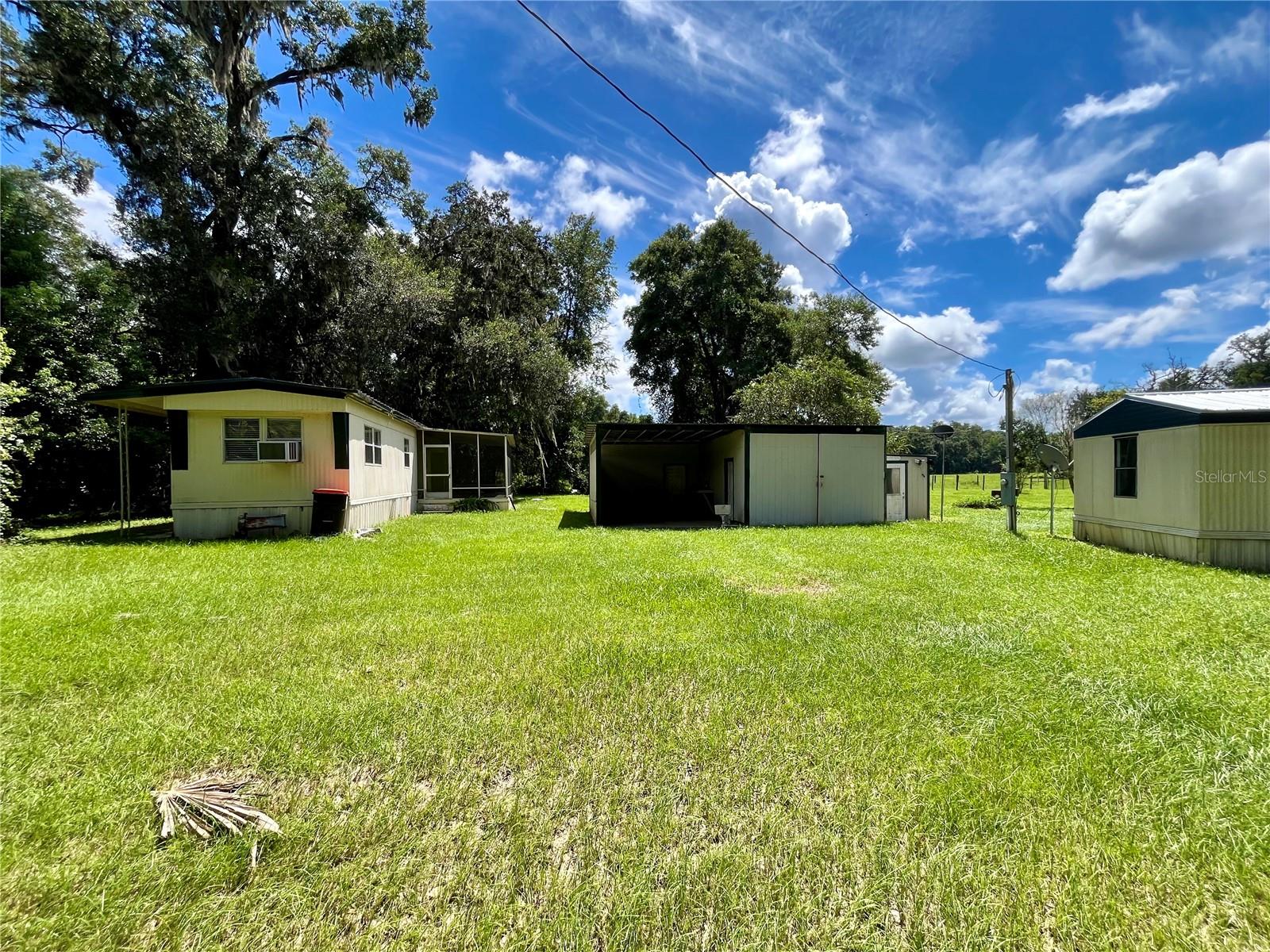 Image 11 of 47 For 8035 33rd Court