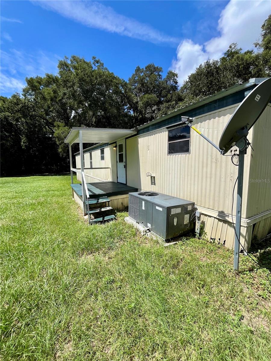 Image 6 of 47 For 8035 33rd Court