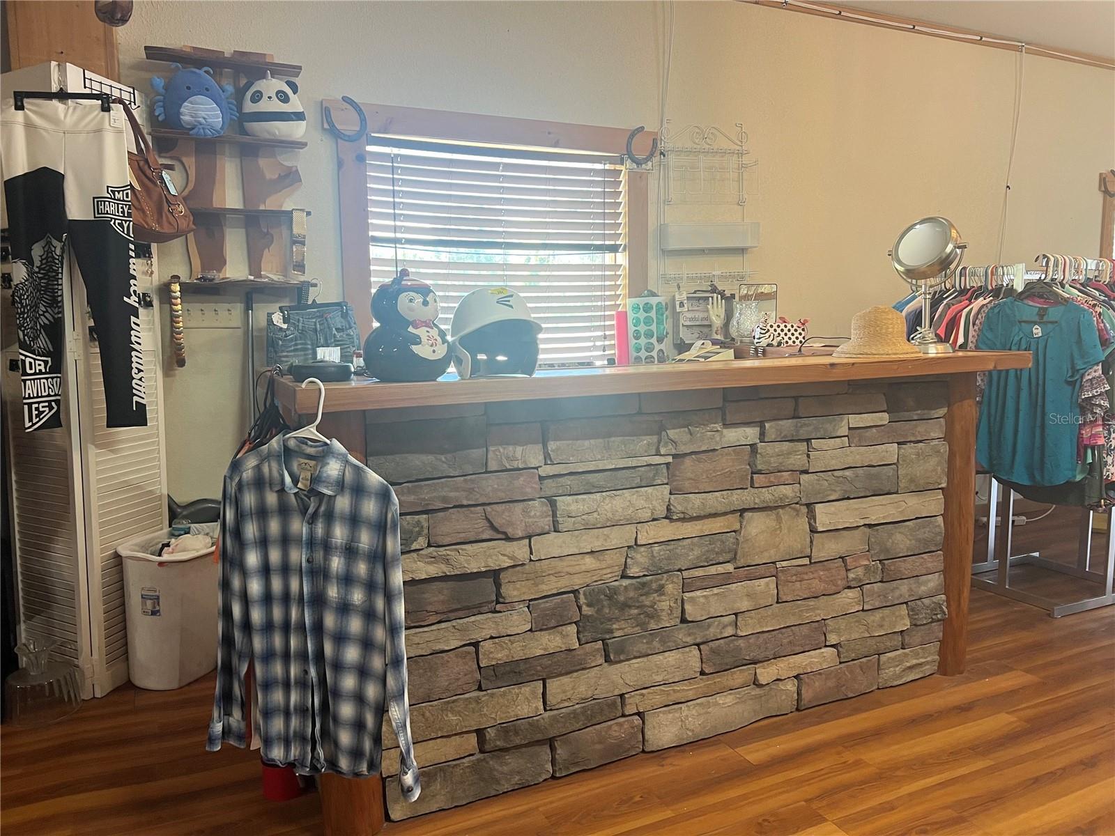 Image 17 of 18 For 821 Us 301  