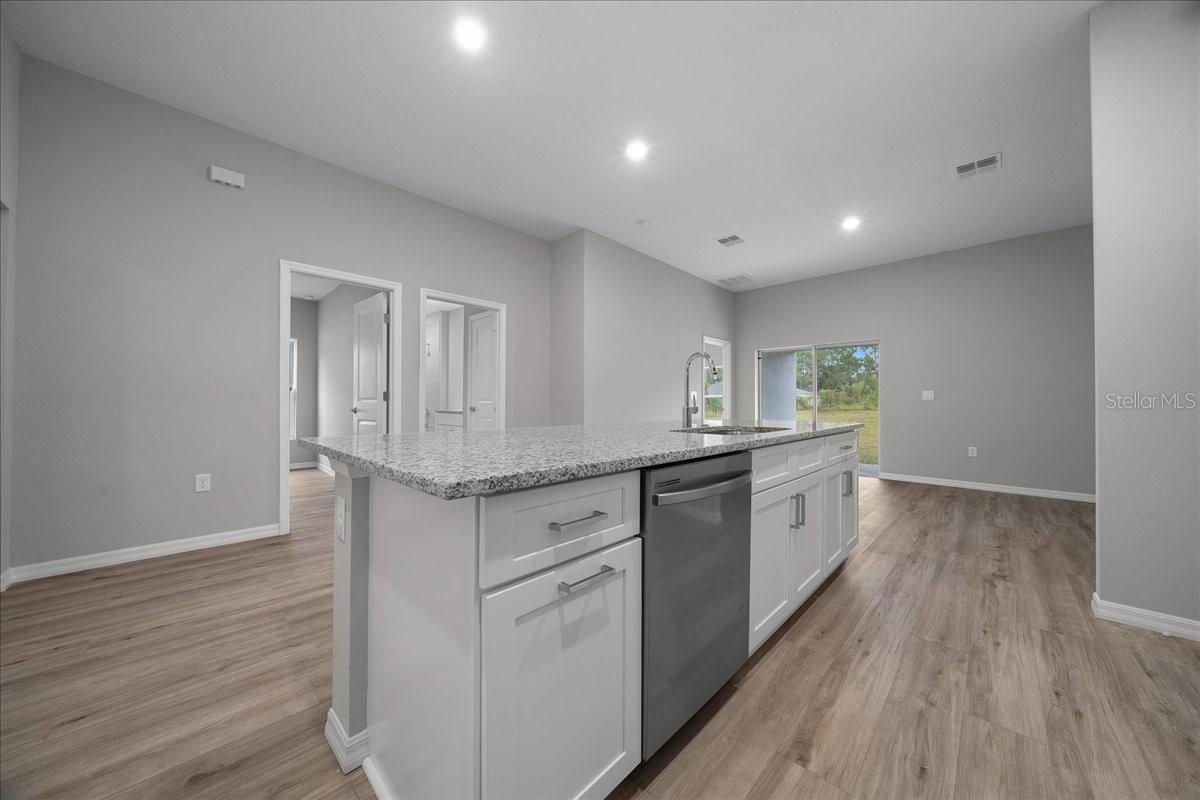Image 16 of 46 For 6528 140th Pl. Rd.